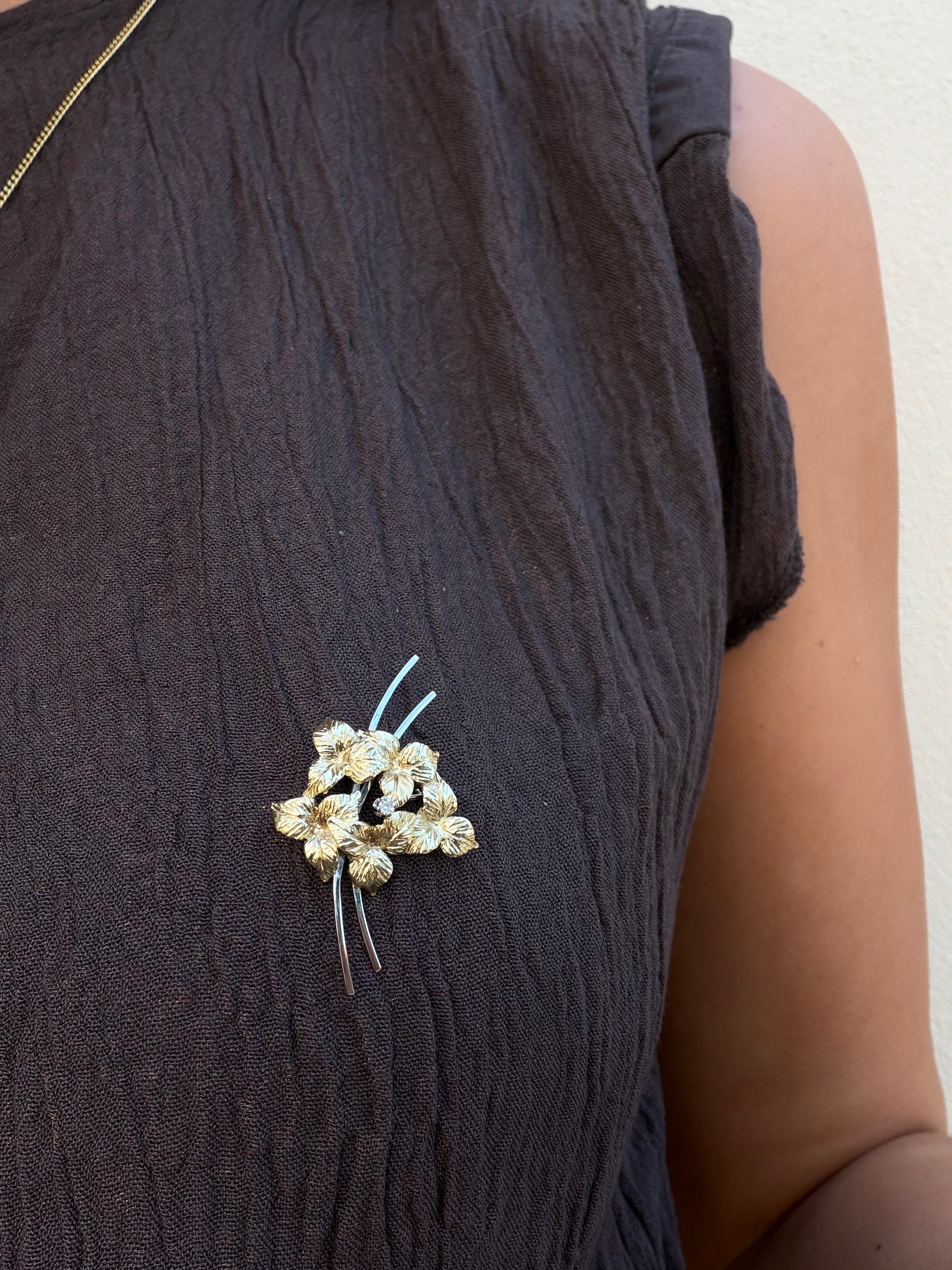 Gouden broche diamant 14 karaat