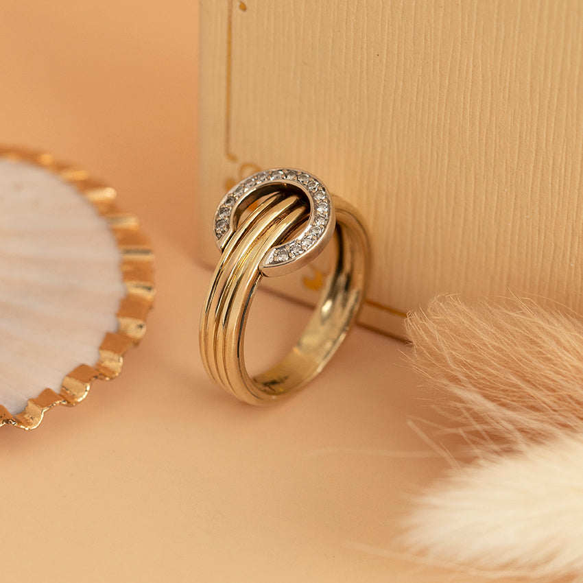 Gouden ring met diamant 14 karaat