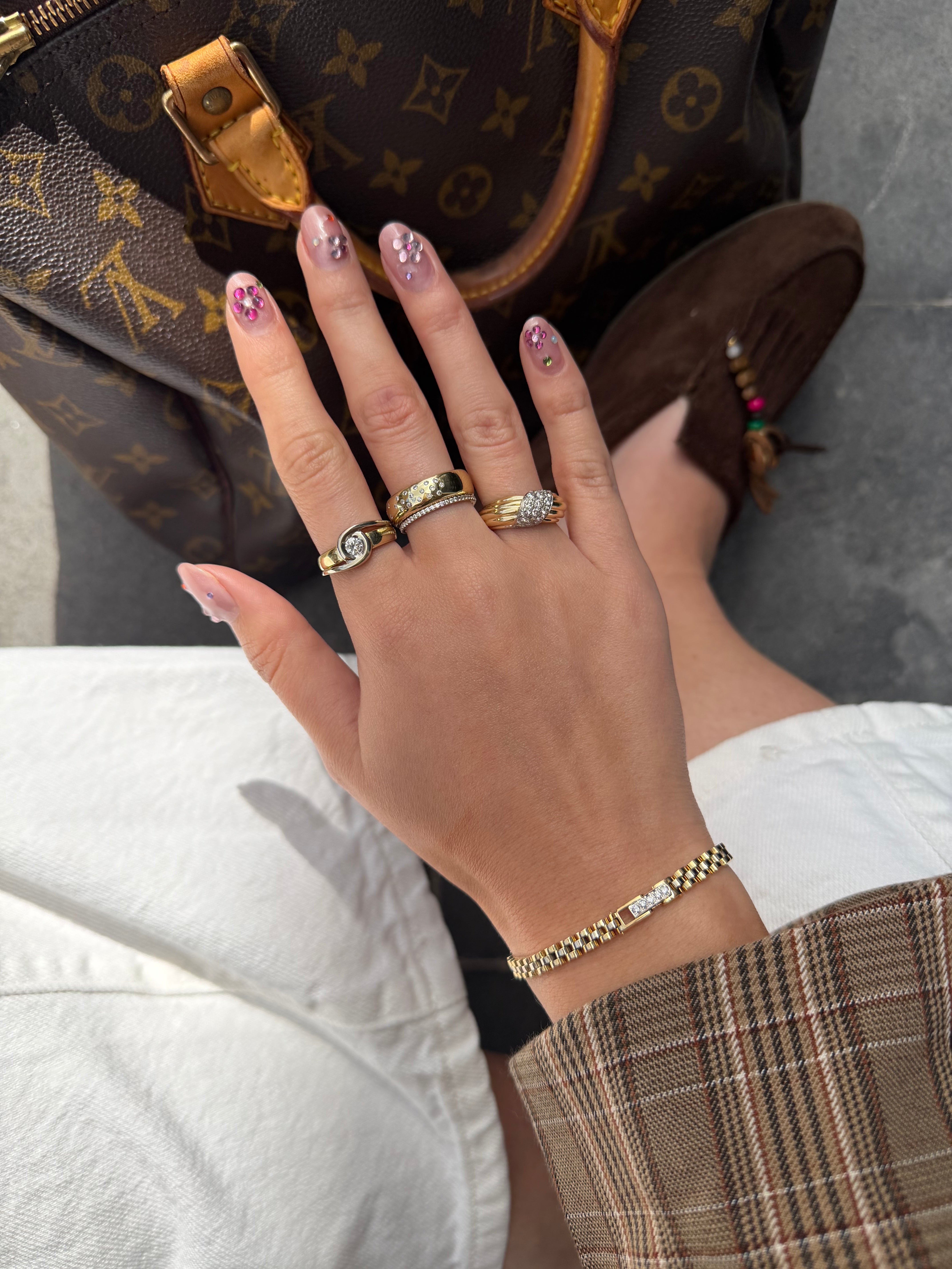 Gouden ring met diamant 14 karaat