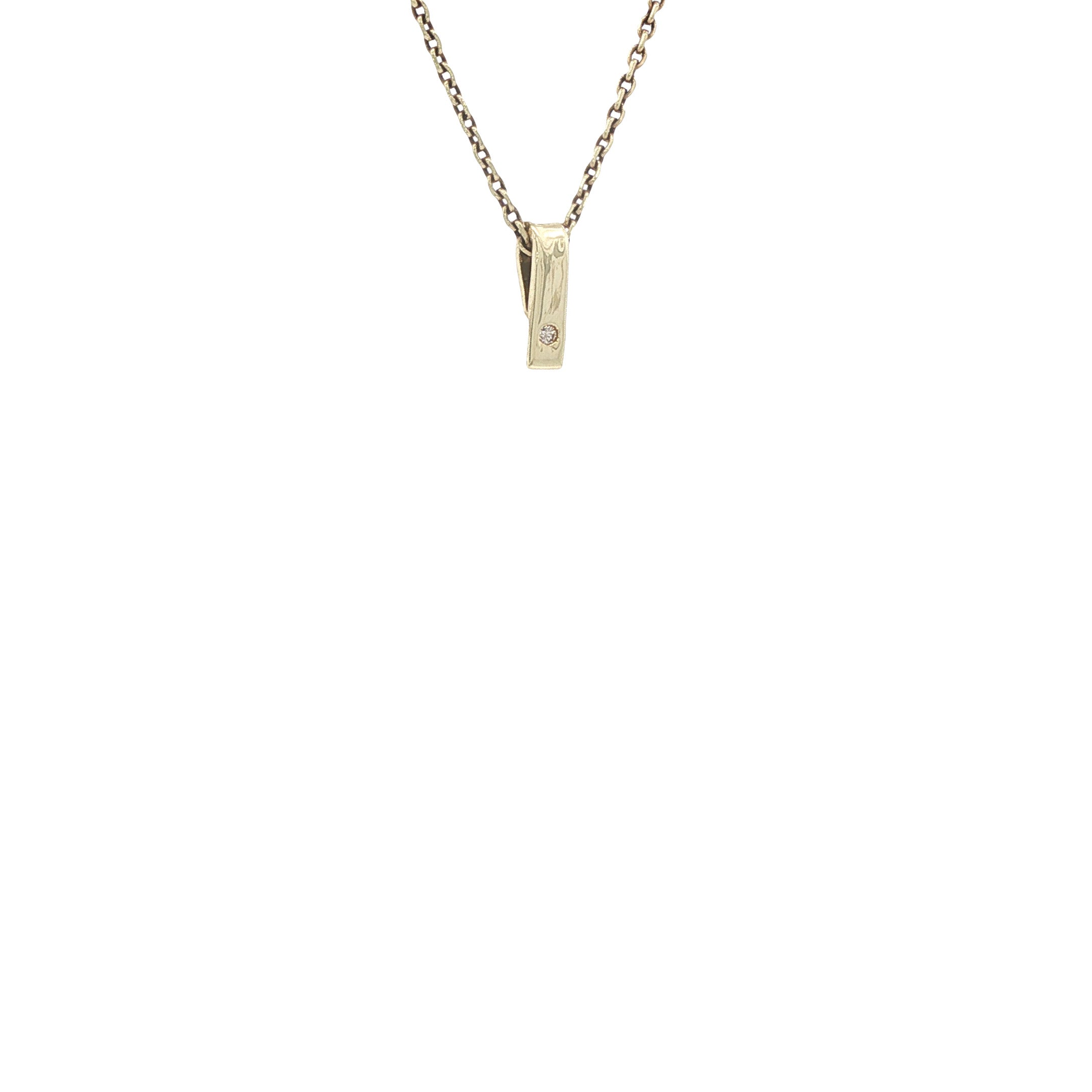 14-karat gold pendant with diamond