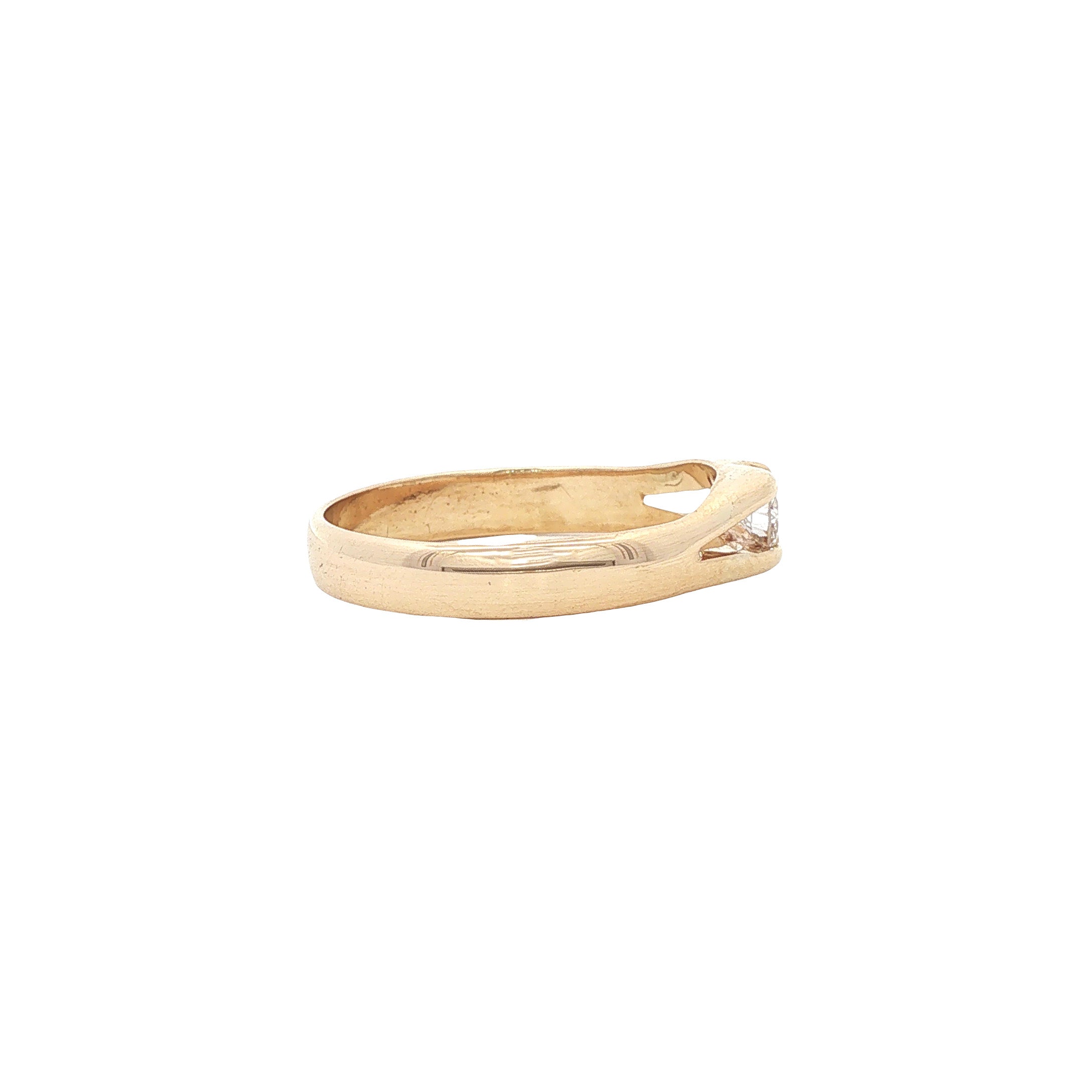 Gouden ring met diamant 14 karaat