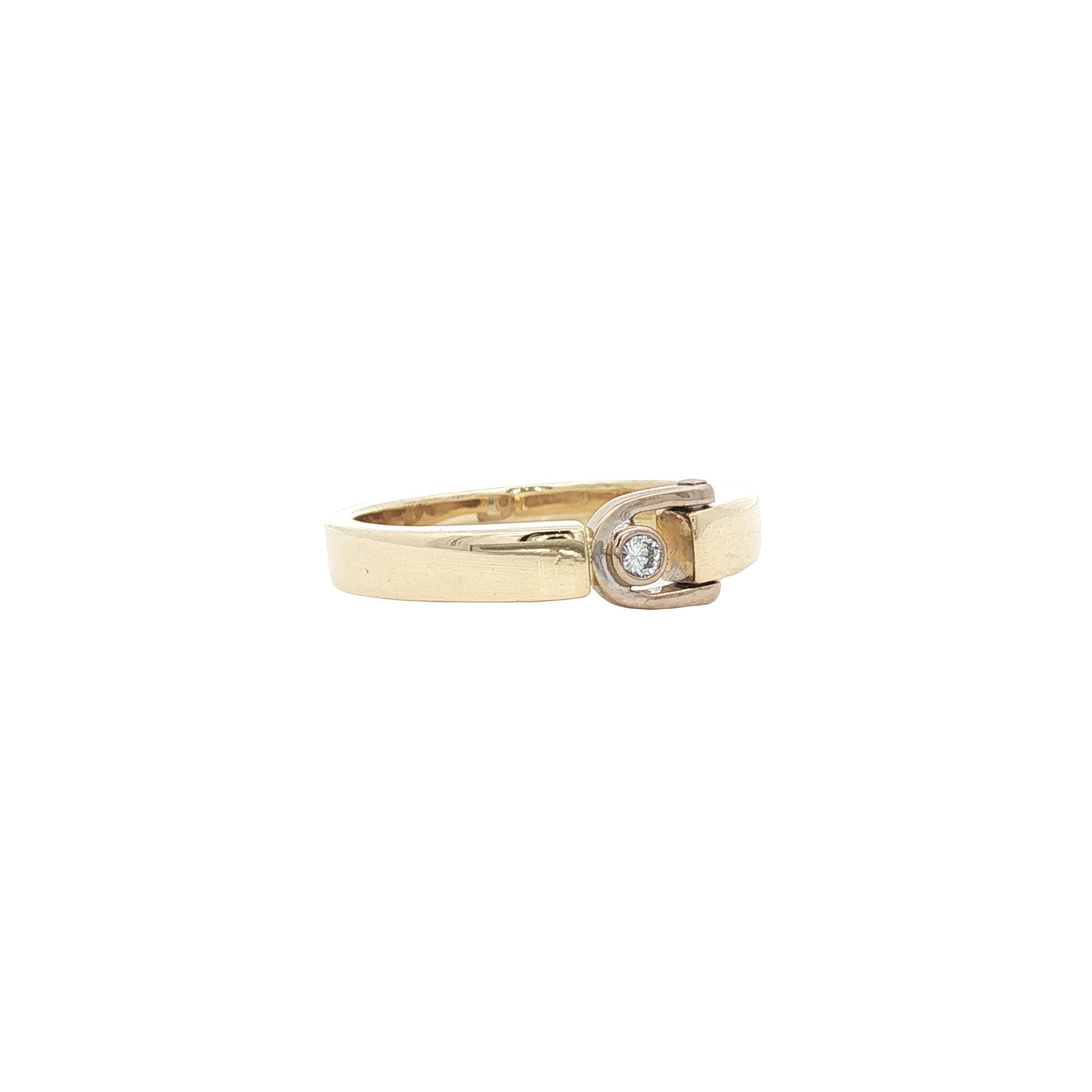 14-karat gold ring with diamond