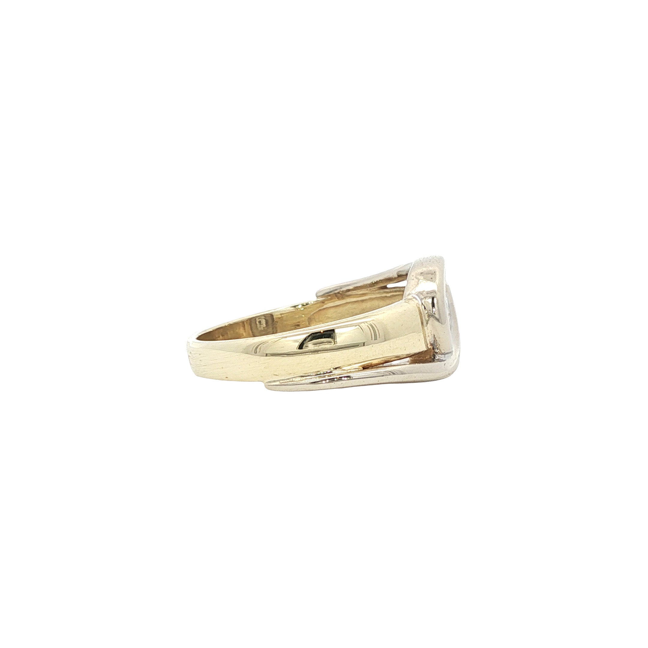 14-karat gold ring with diamond