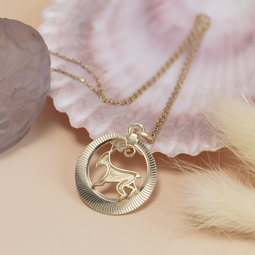 Gold Capricorn pendant 14 karat