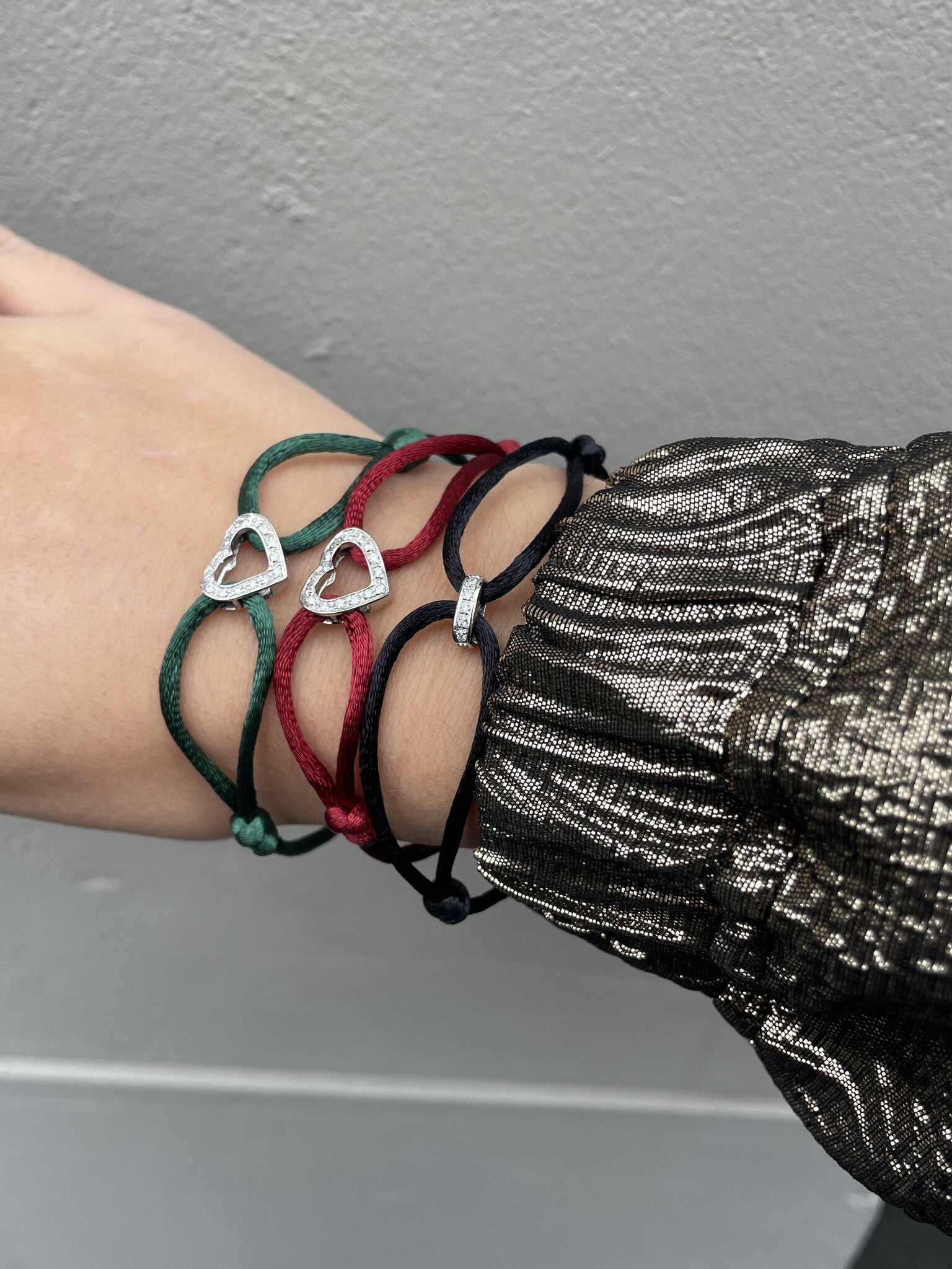 Satin bracelet with white-gold link with diamond 18 kt