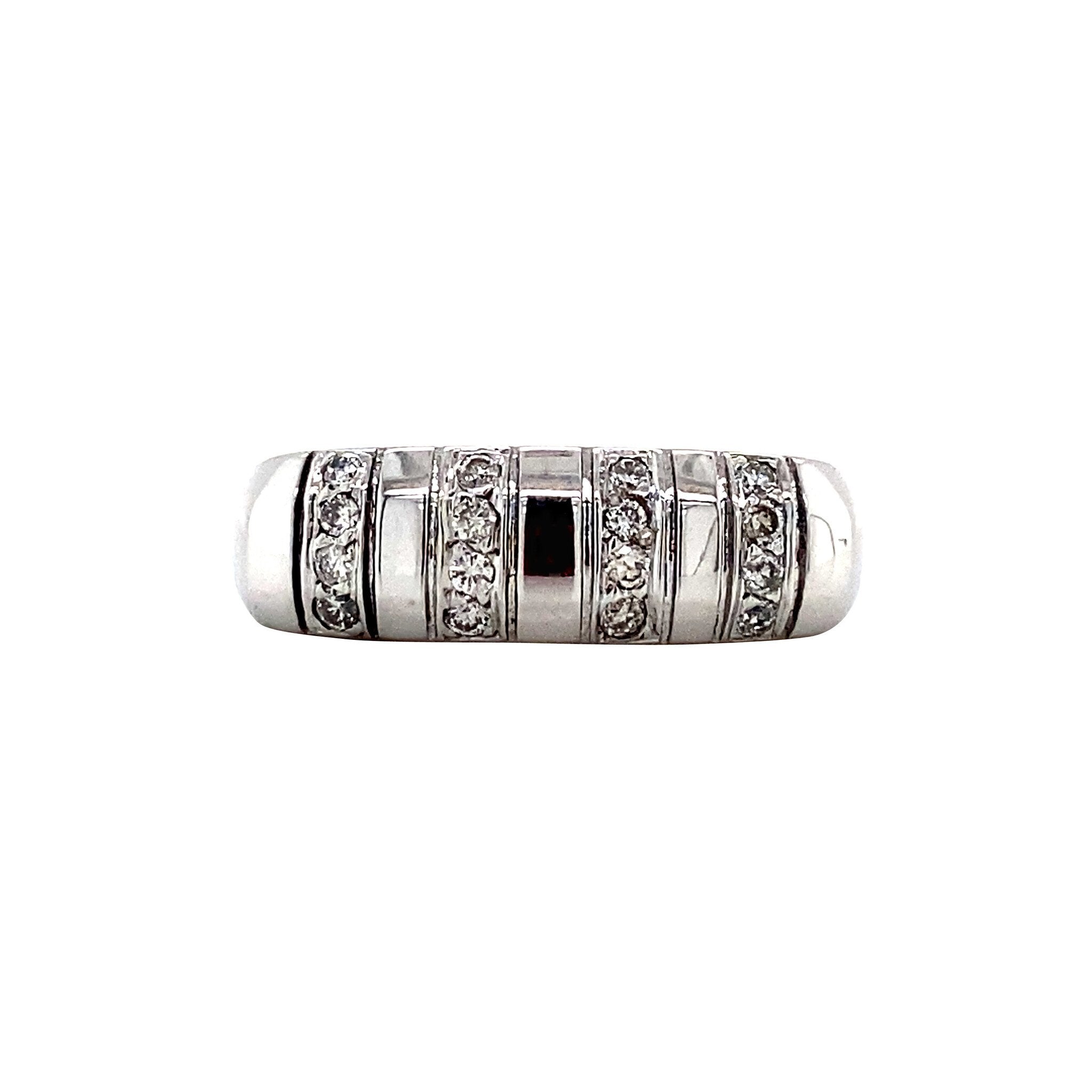 White gold ring with diamond 14 kt