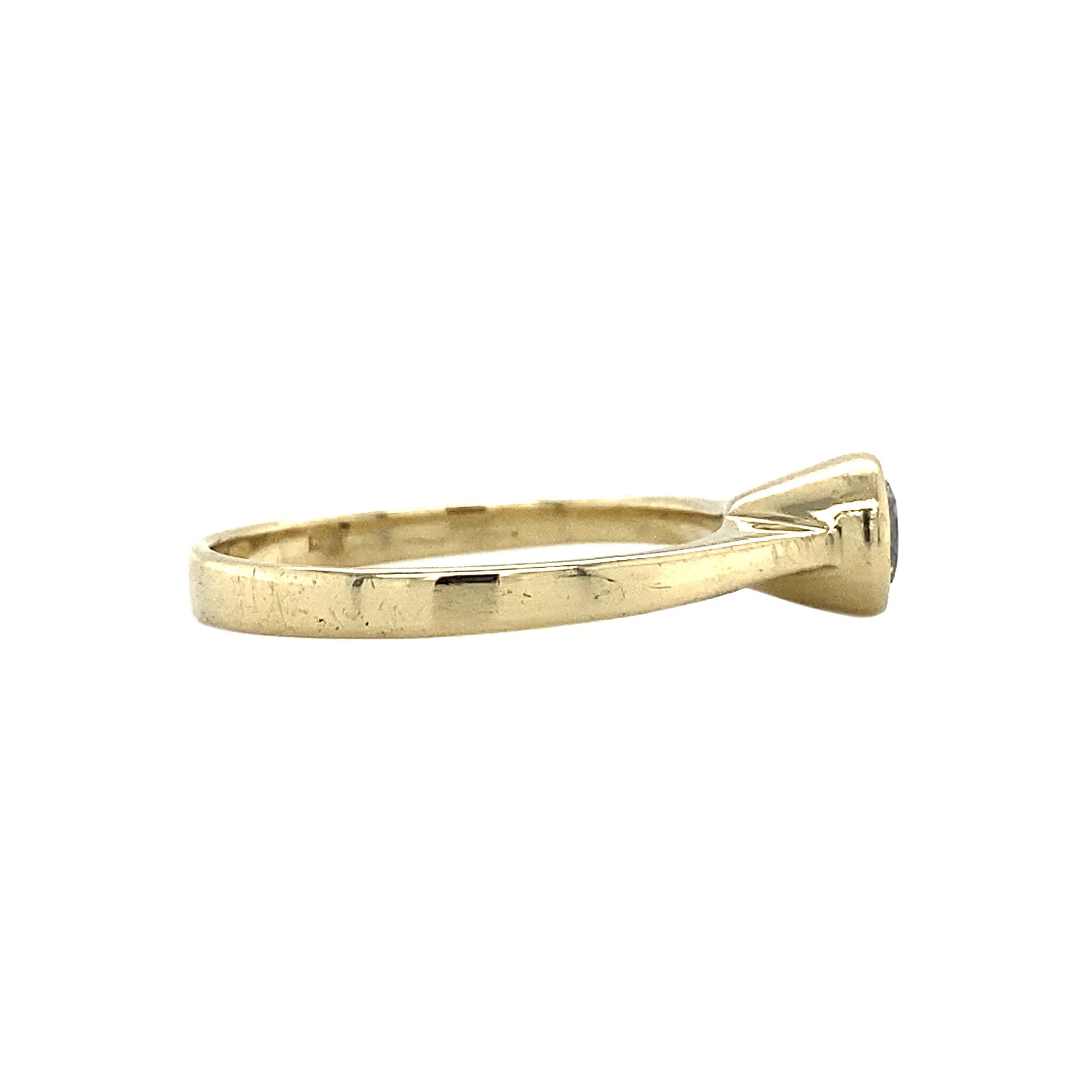 Gold solitaire ring with zirconia 14 kt