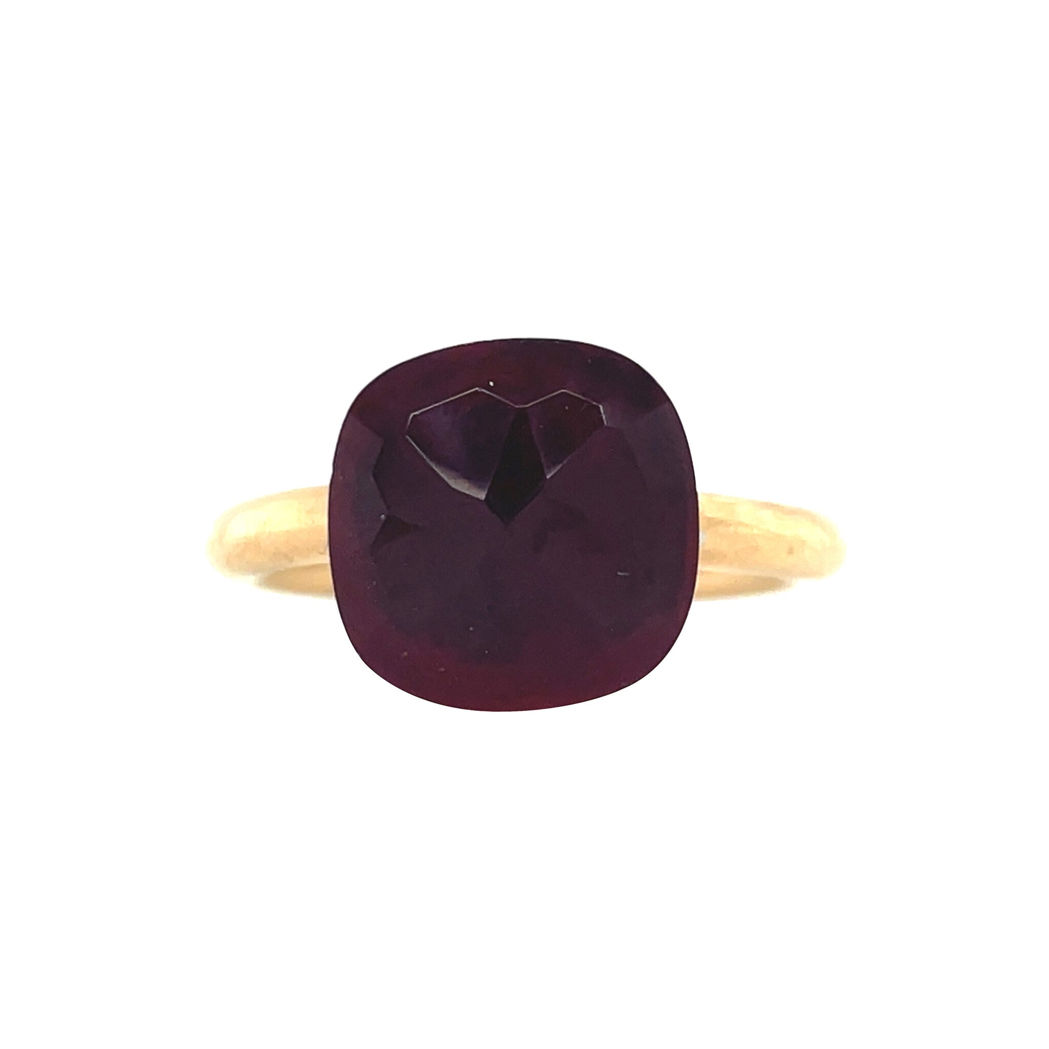 Gold ring with colored stone 18 karat