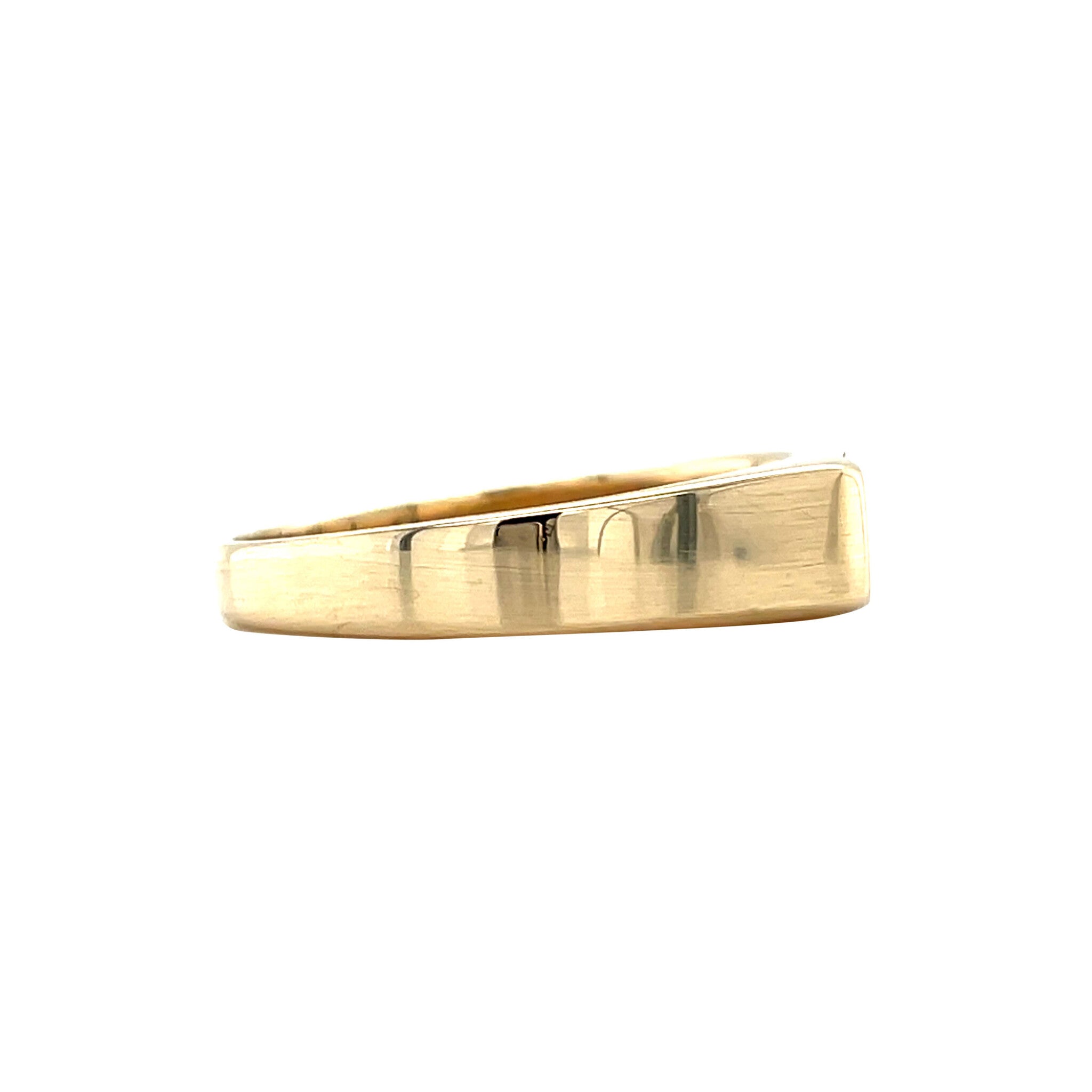Tricolour gold signet ring 14 karat