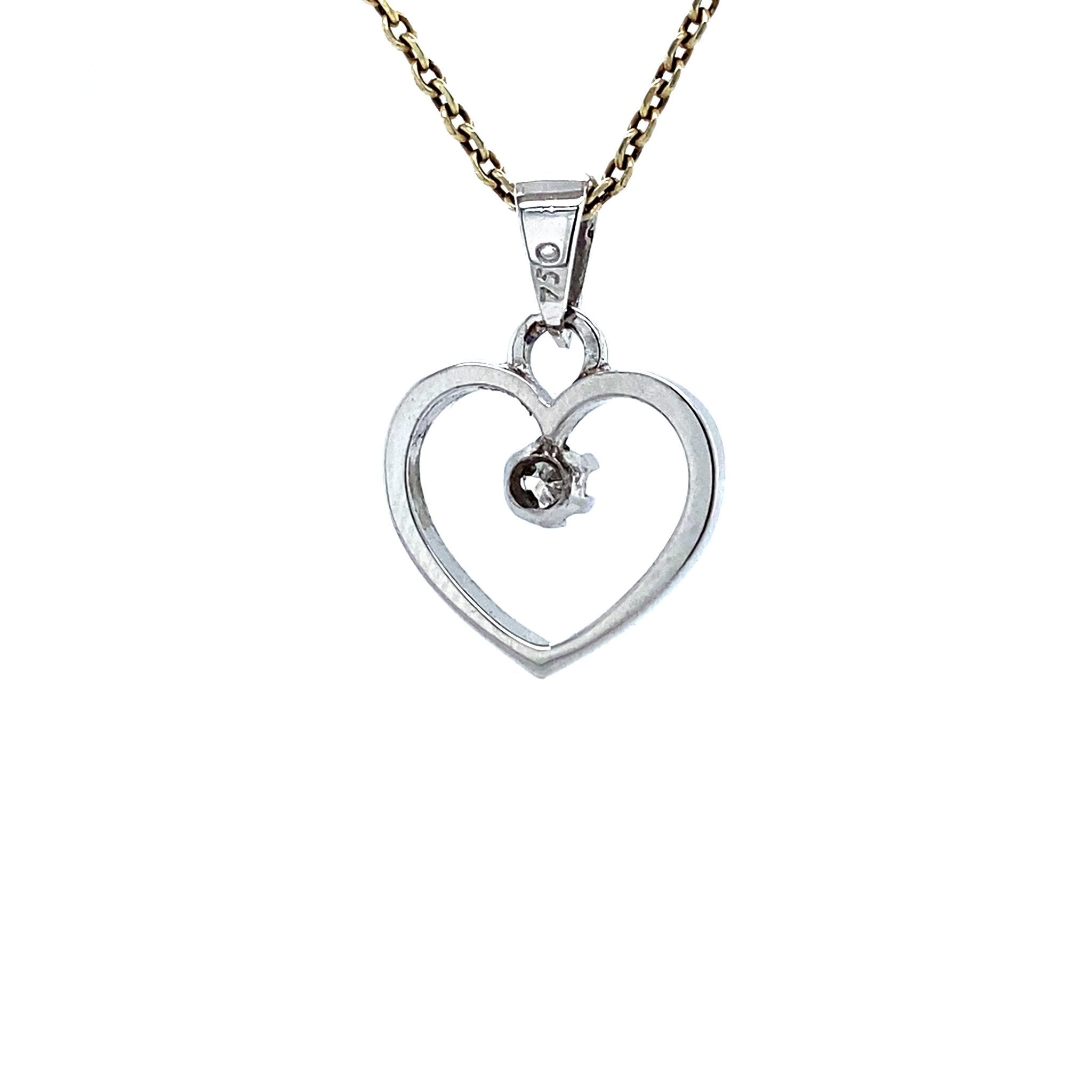 White gold heart pendant with diamond 18 karat