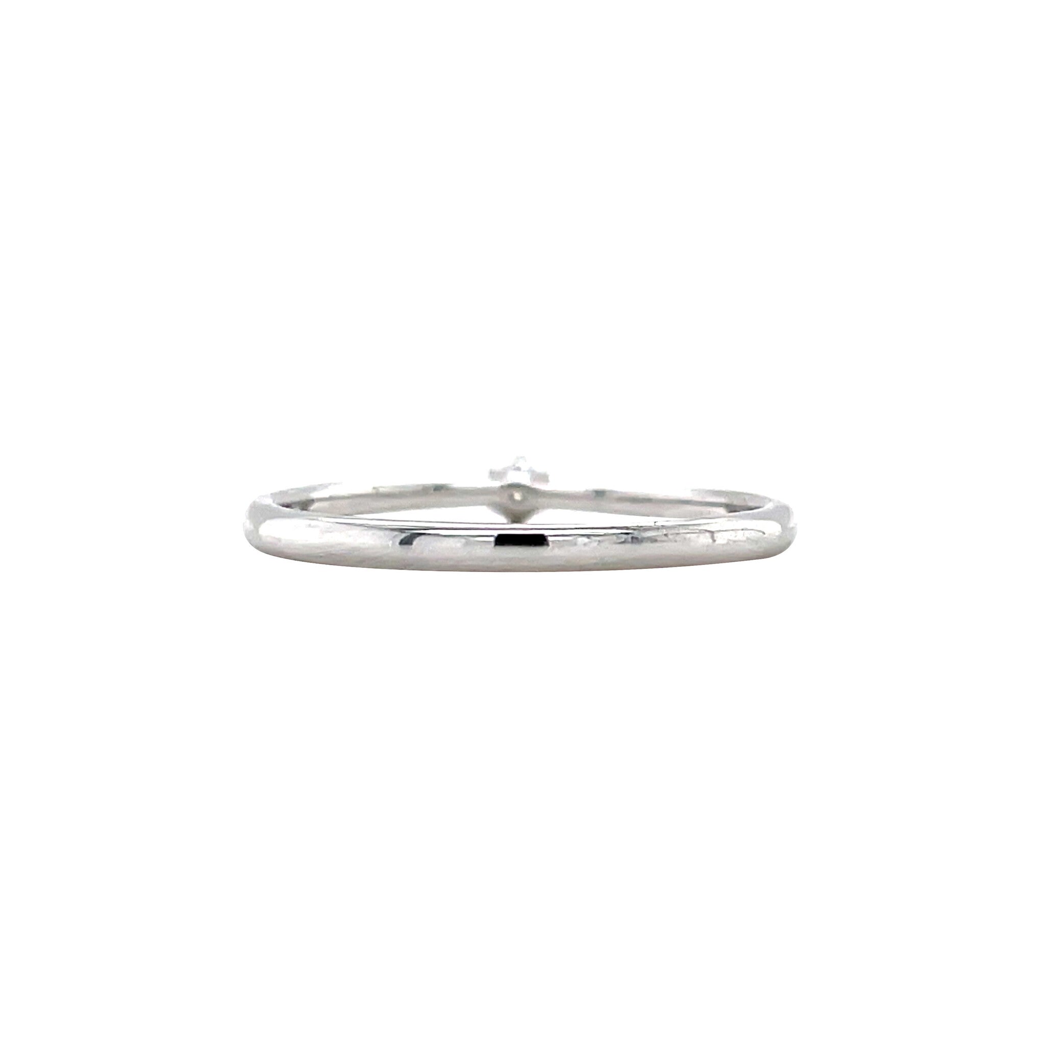 White gold solitaire ring with diamond 14 kt