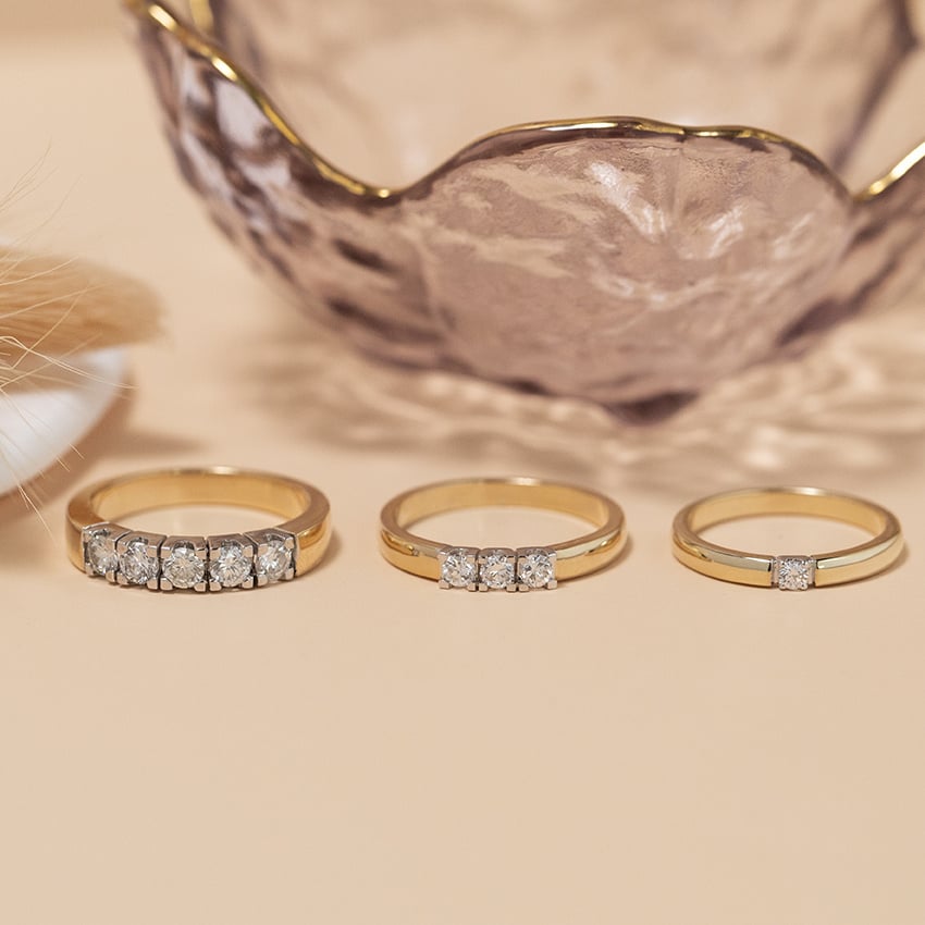 Gold memory ring with diamond 14 karat*new