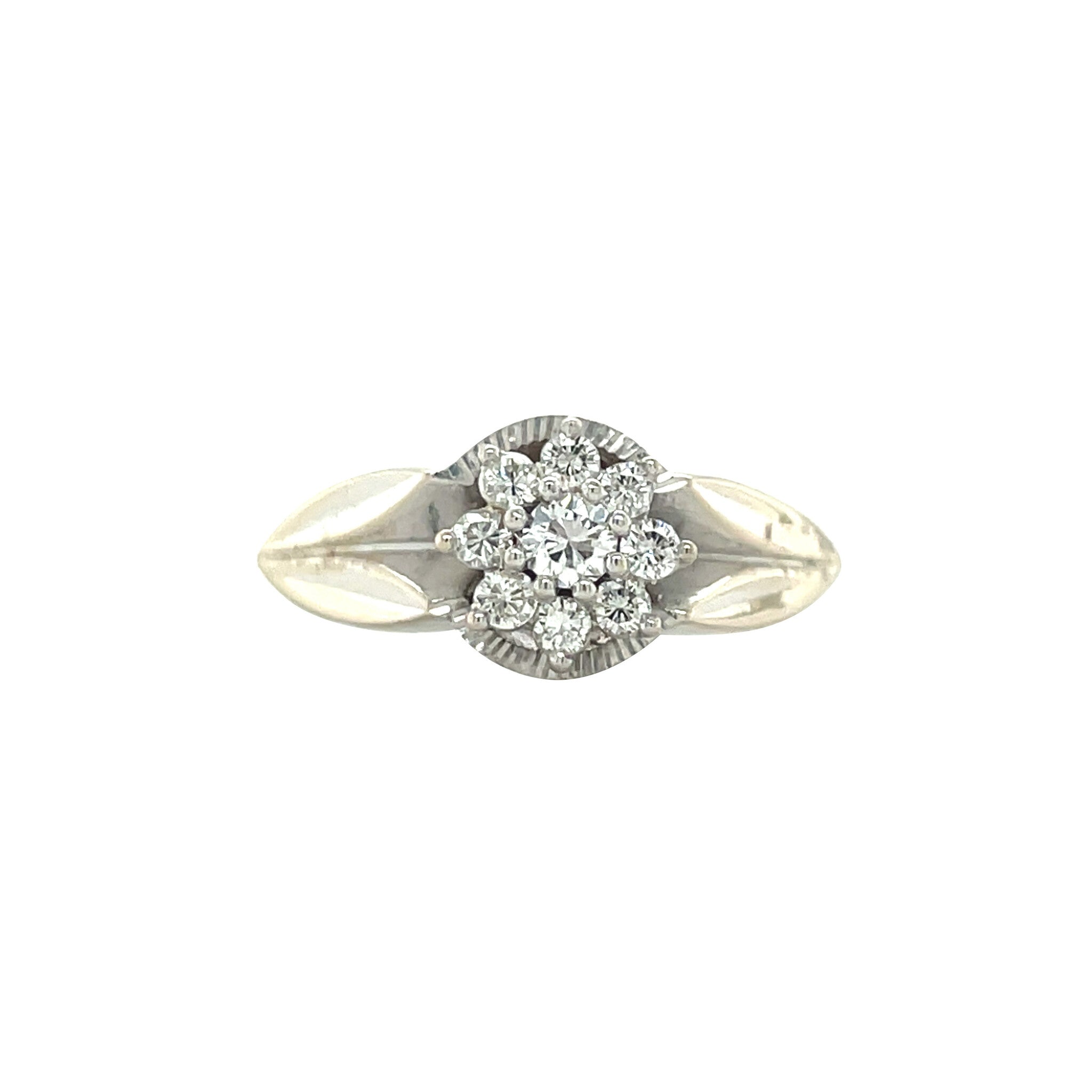 White gold entourage ring with diamond 18 karat
