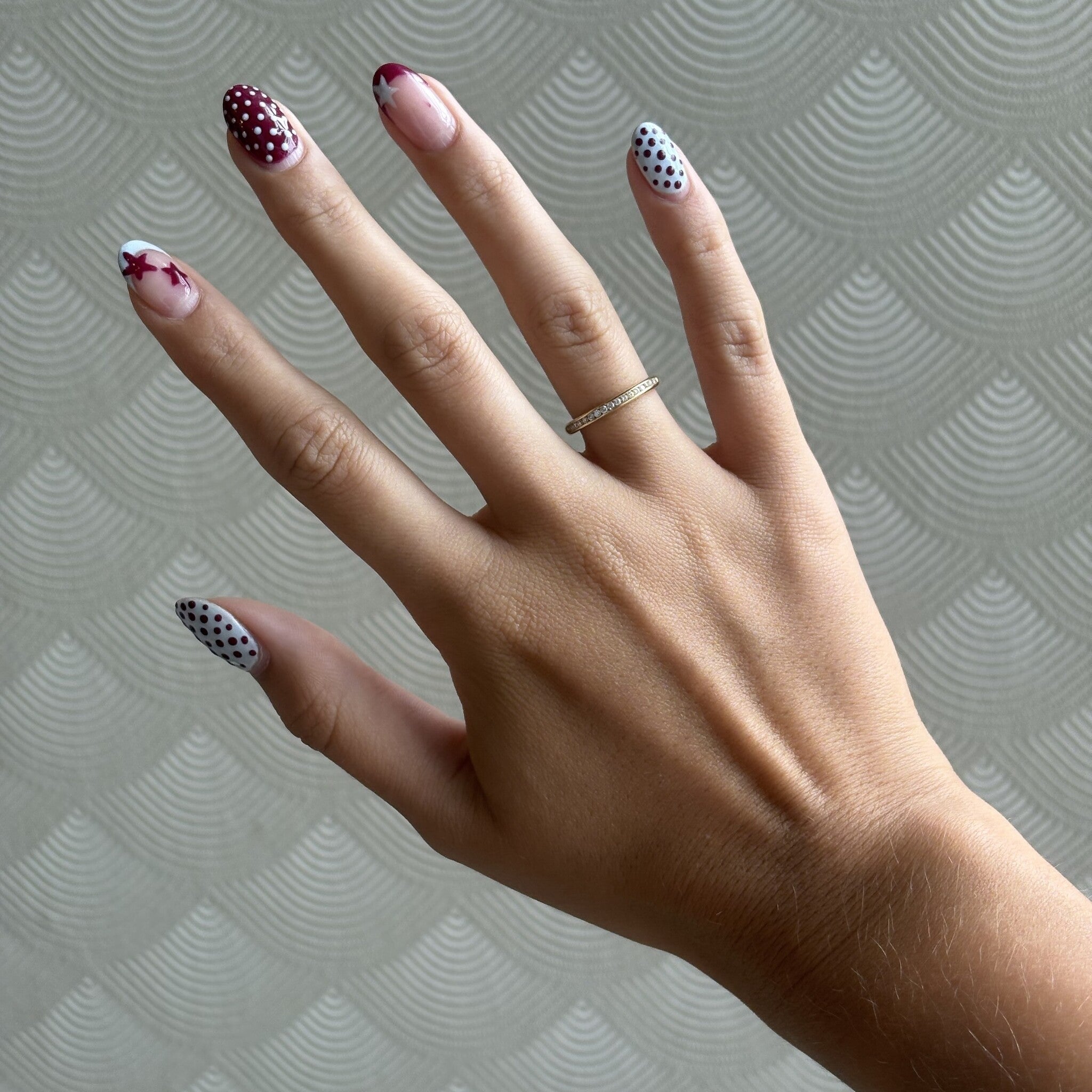 Yellow gold rail ring with diamond 14 kt