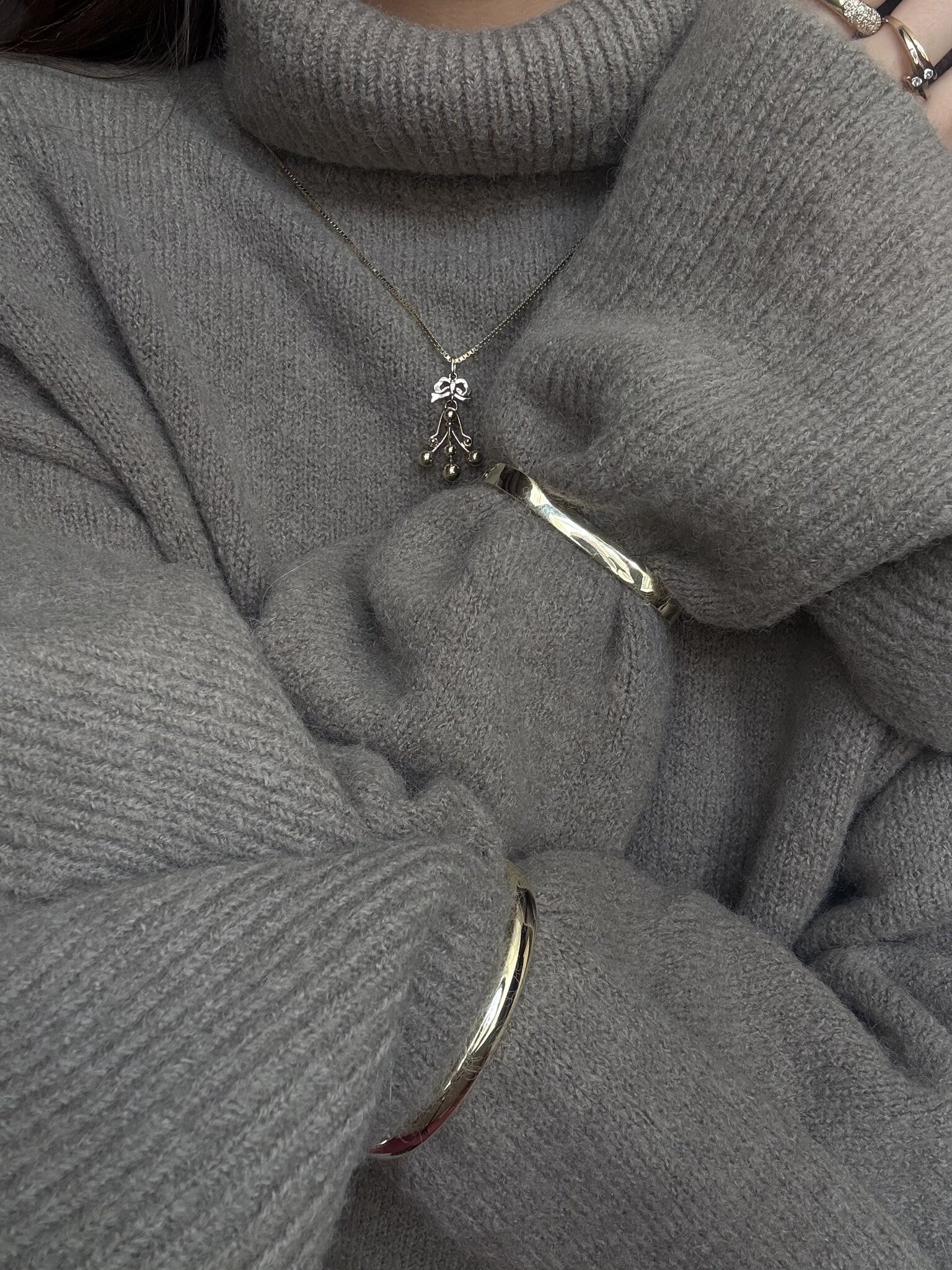 Gold smooth bangle 14 karat