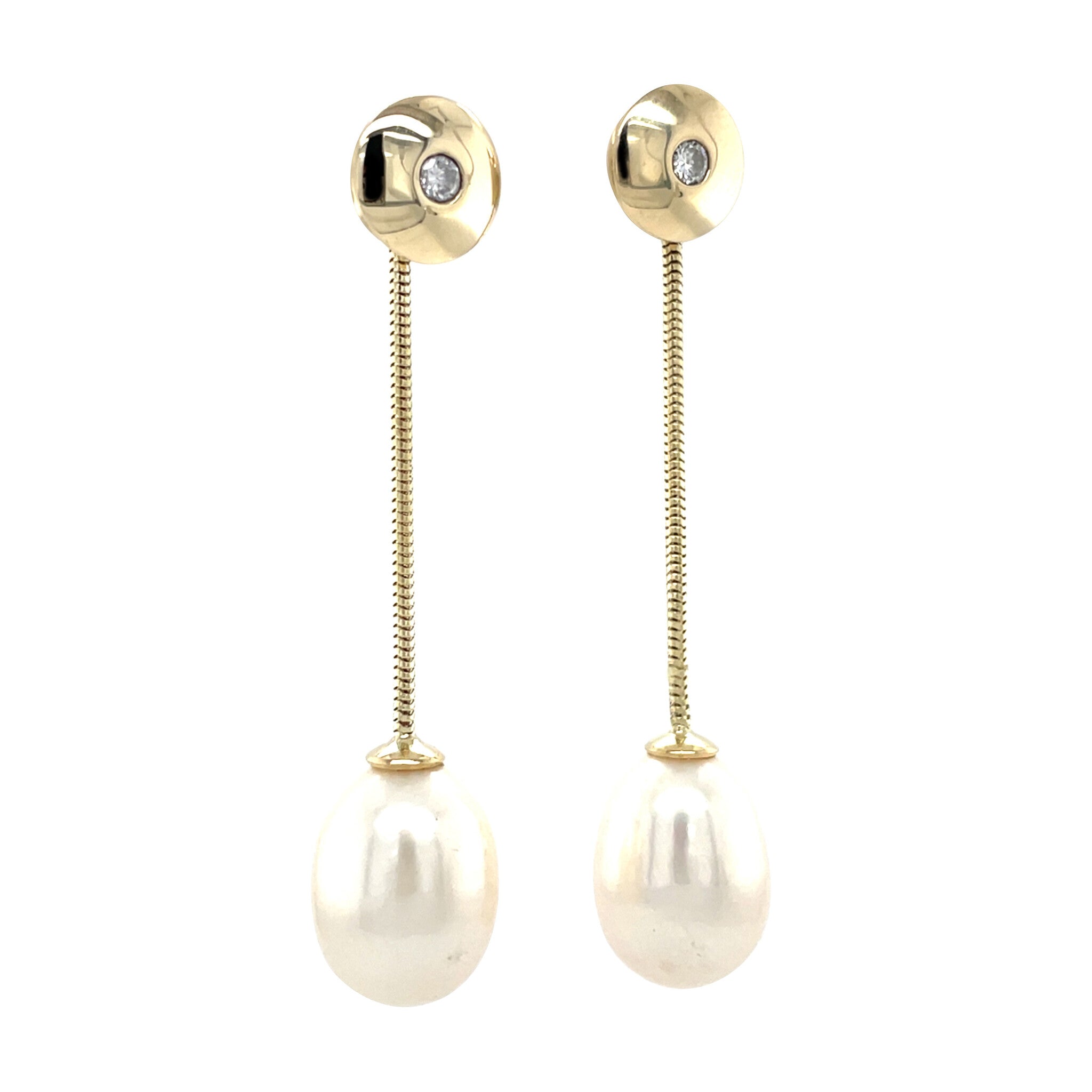 Gold stud earrings with diamond and pearl 14 karat