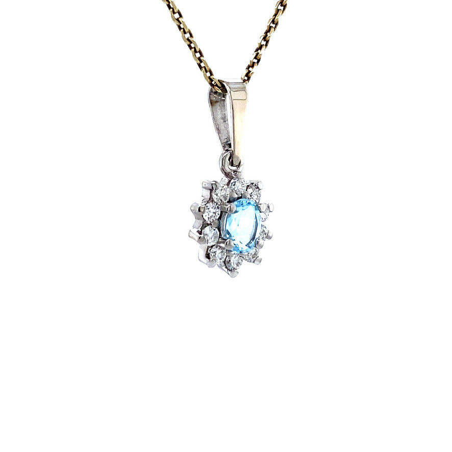 White gold entourage pendant with diamond and topaz 14 karat* New