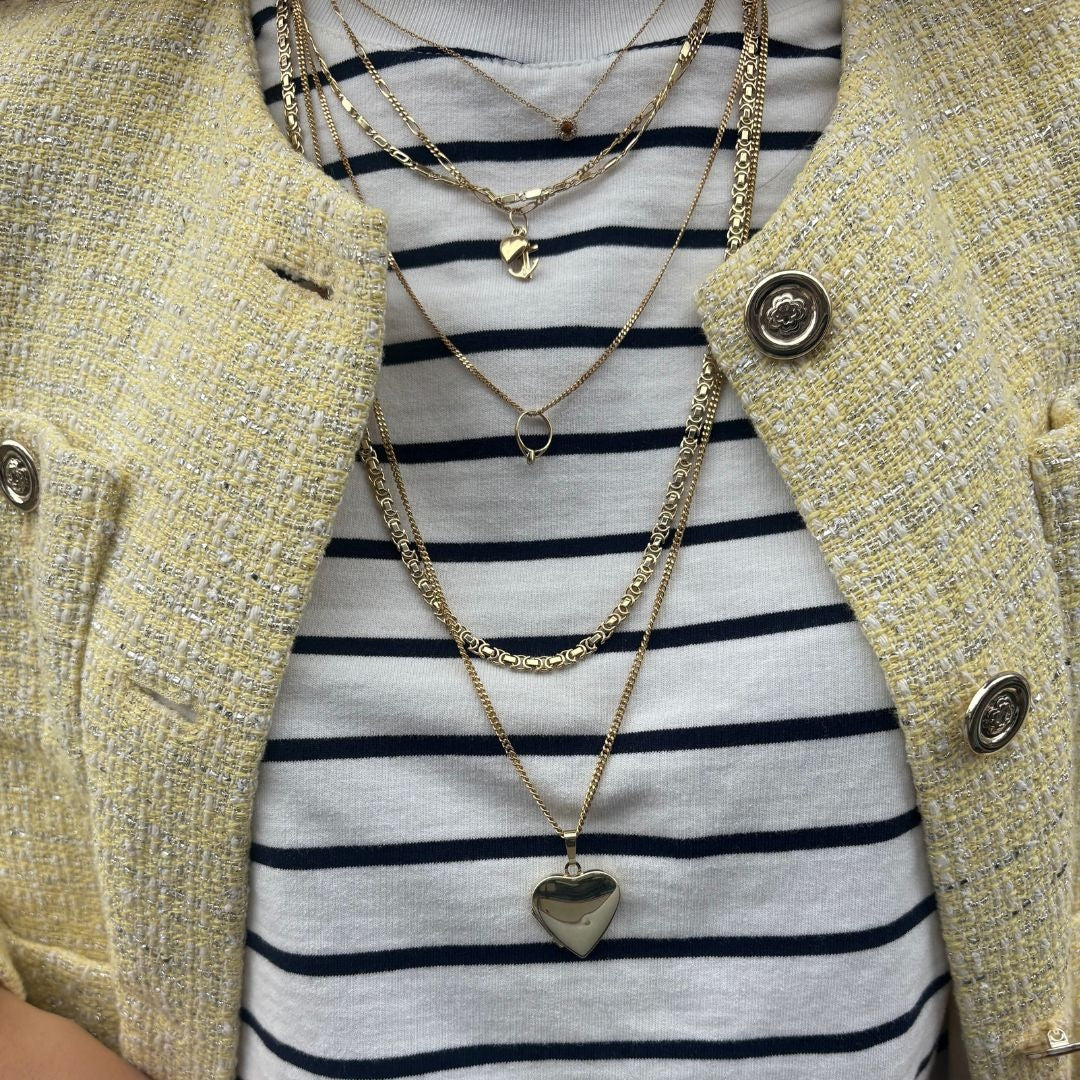 Gold necklace hawk's eye 46 cm 14 karat