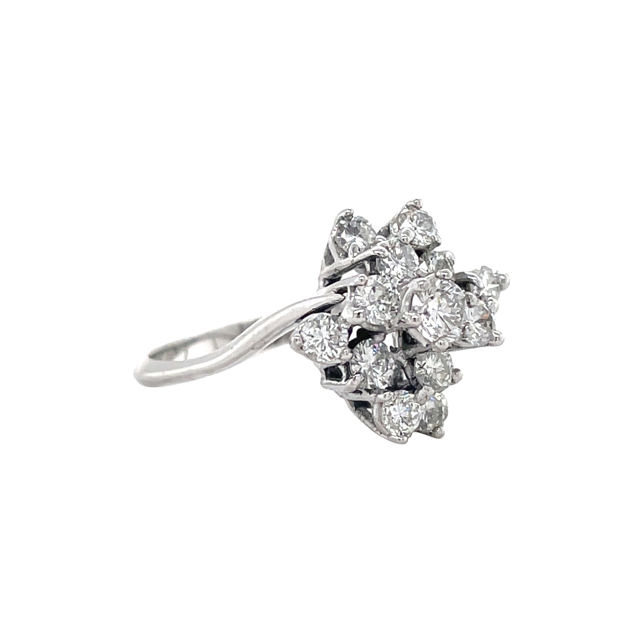 White gold ring with diamond 14 karat