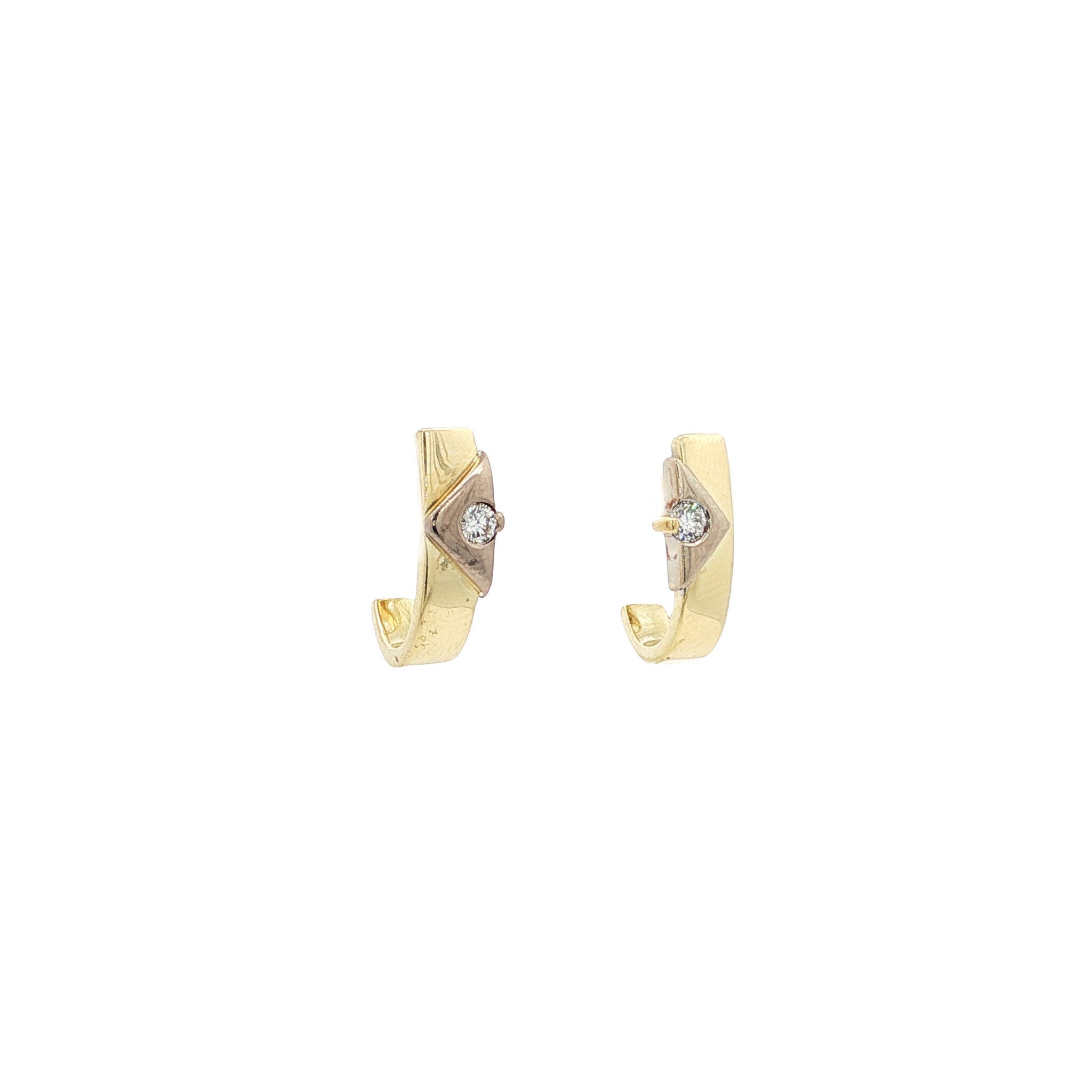 Gold stud earrings with diamond 14 karat