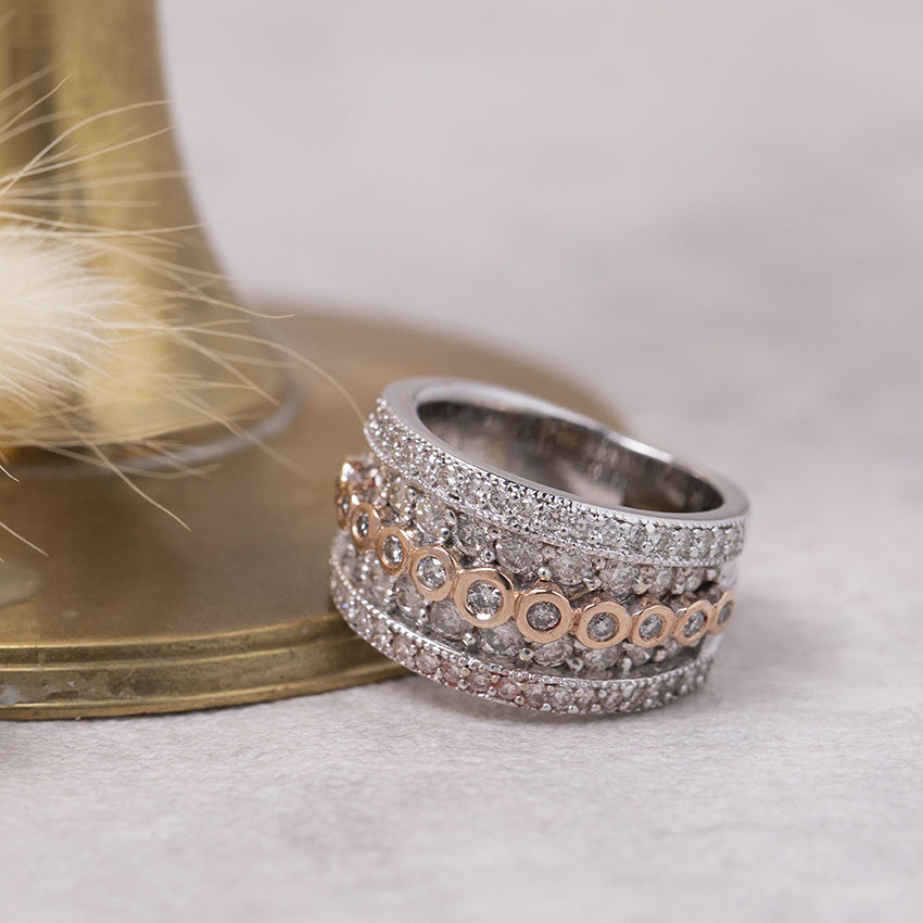 Witgouden ring met diamant 14 karaat