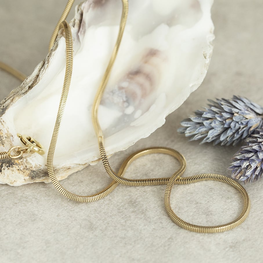 Gold snake necklace 42.5 cm 14 karat