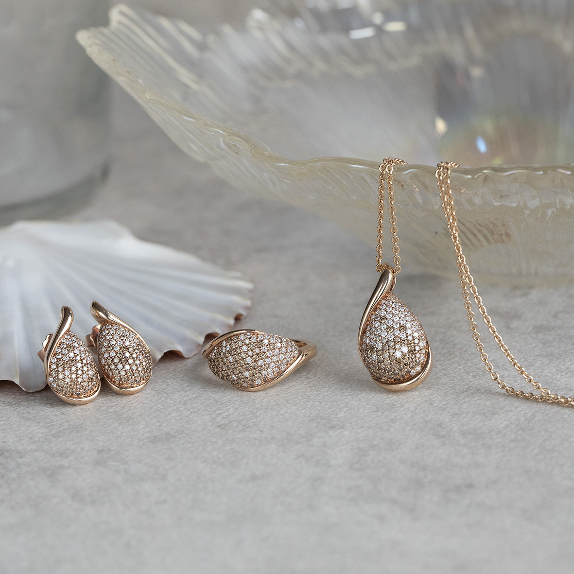 Rose gold ear studs with diamond 14 kt* new