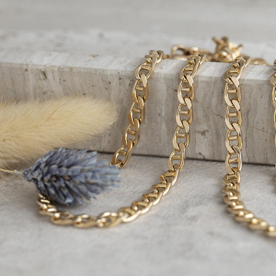 Gold double anchor necklace 50.5 cm 14 karat