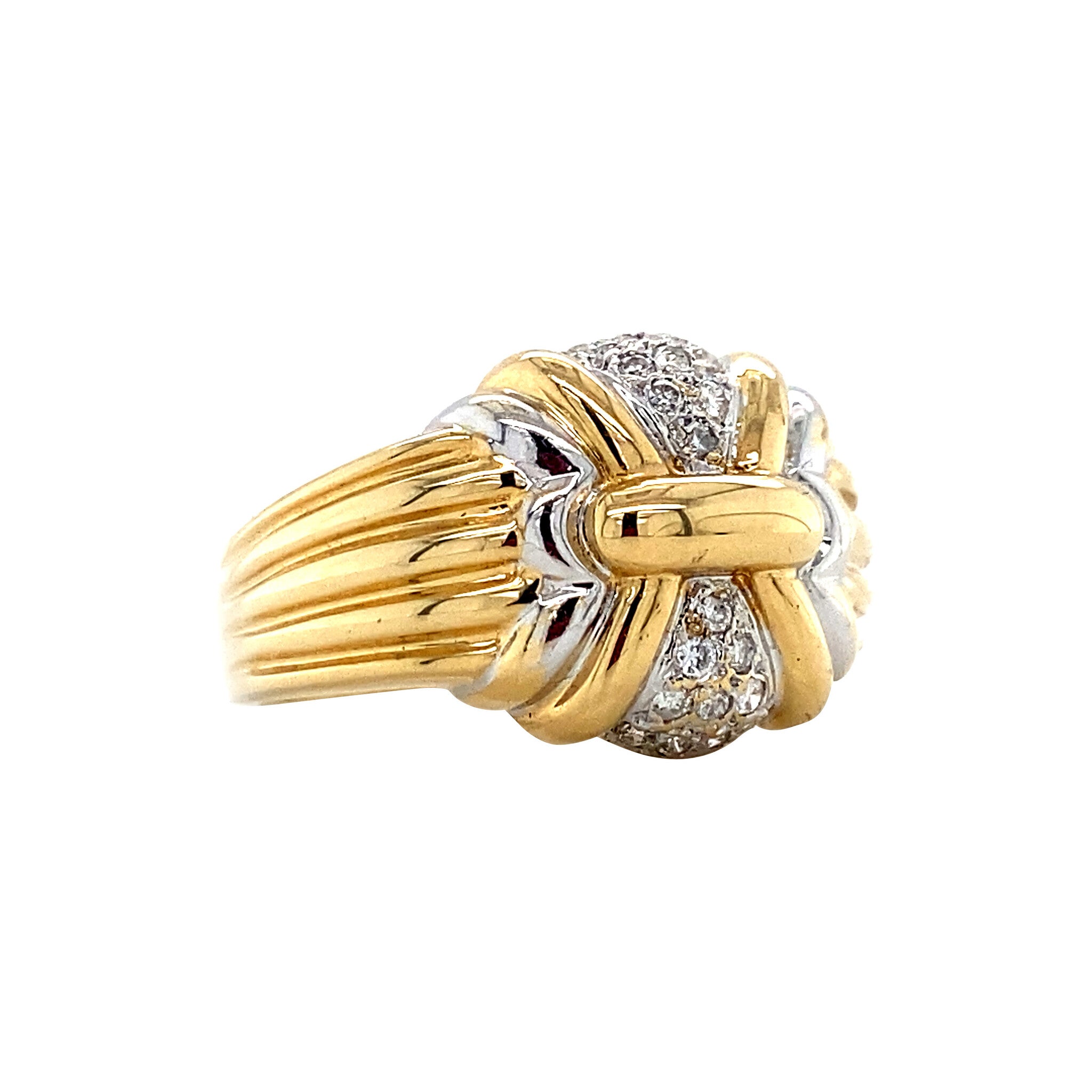 Gold ring with diamond 18 karat