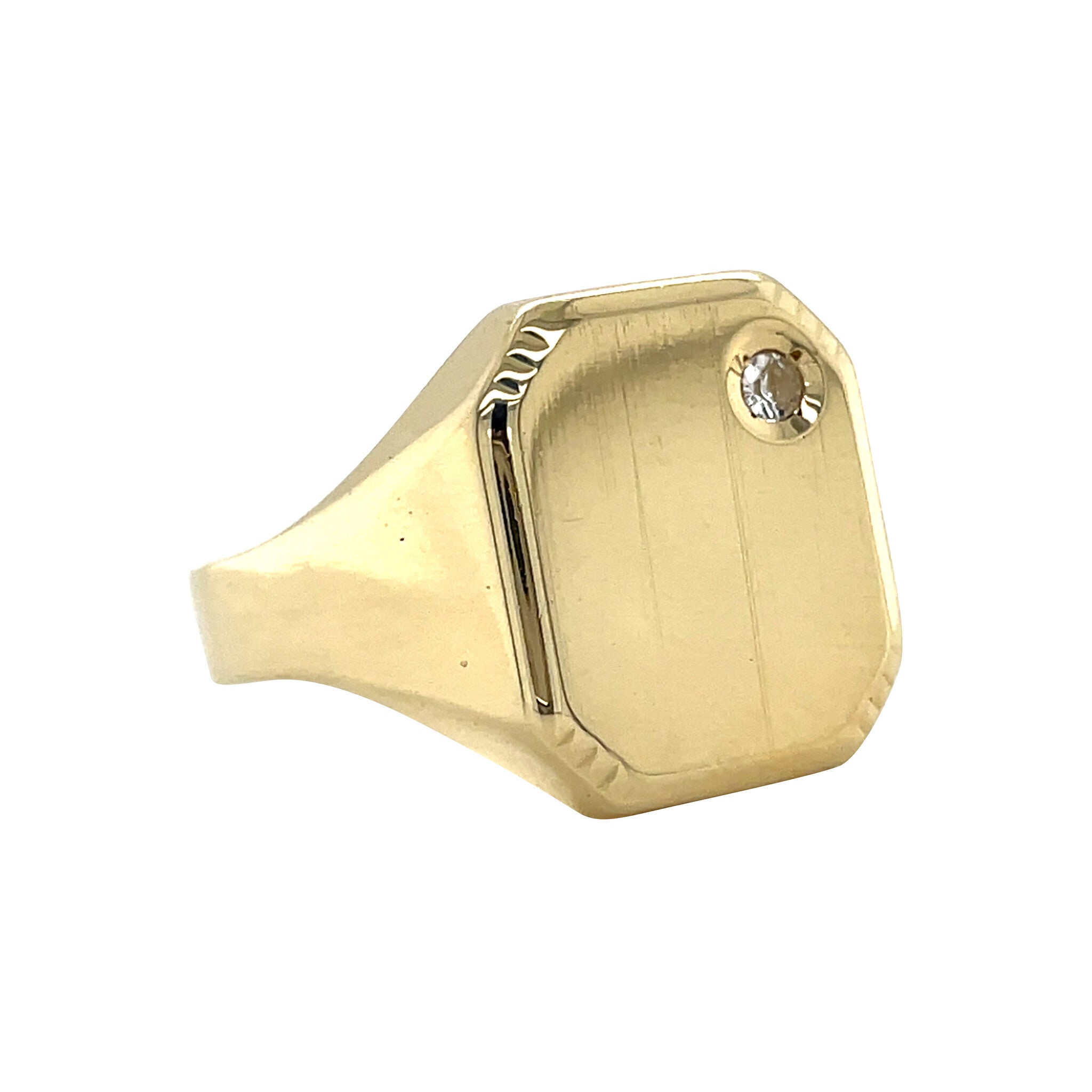 Gold signet ring with zirconia 14 karat