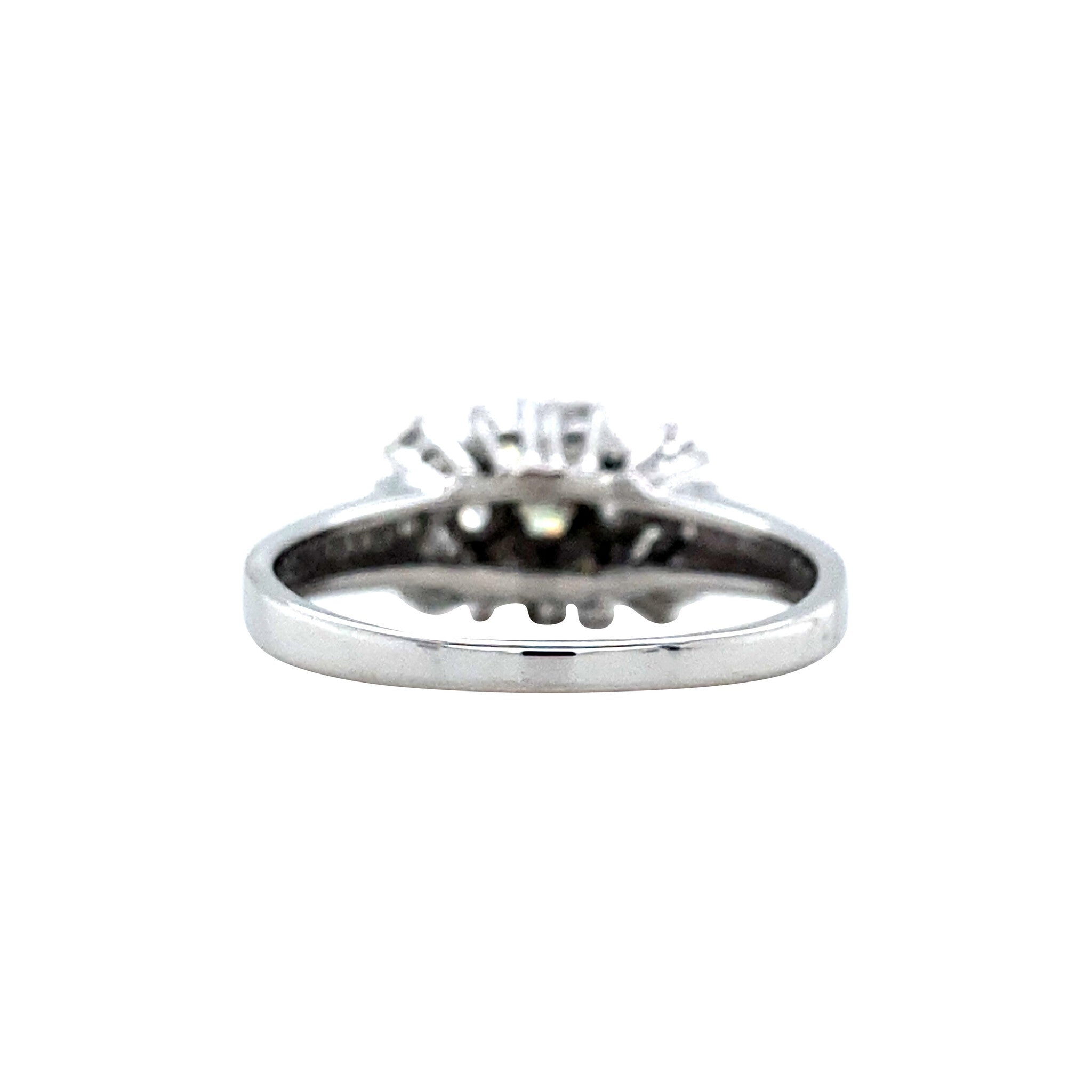 White gold ring with diamond 14 karat
