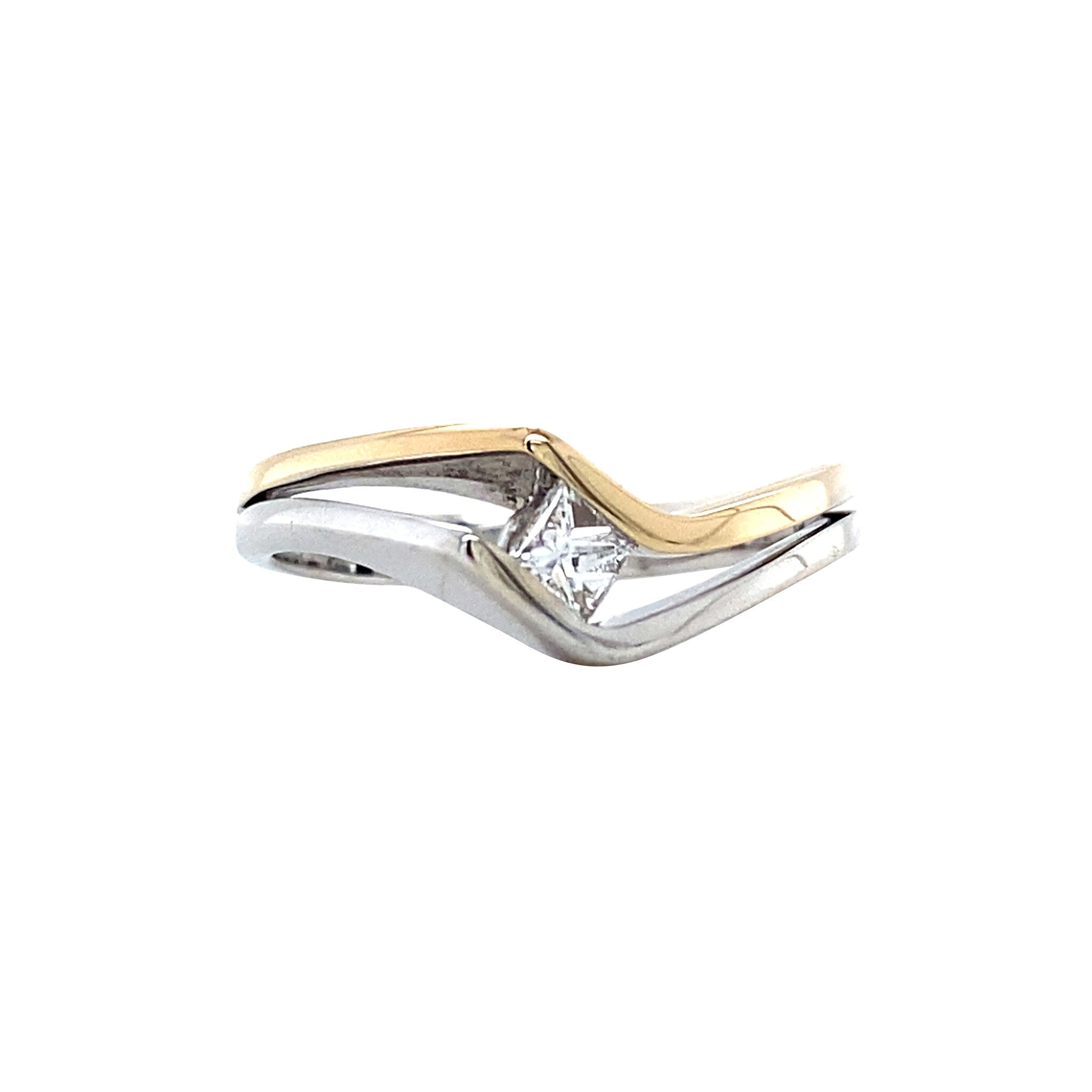 Gold ring with princess-cut diamond 14 karat