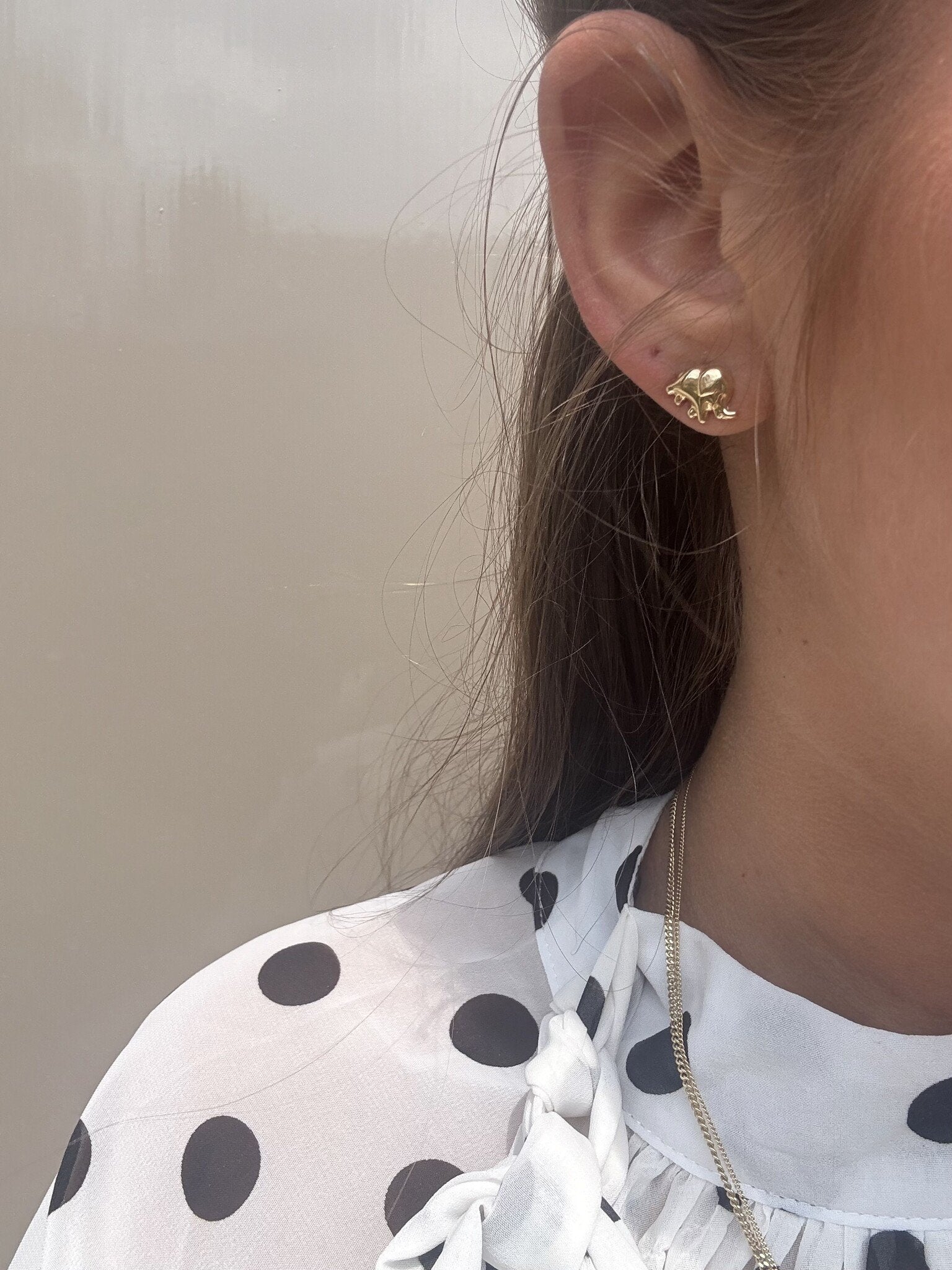 Golden elephant stud earrings 14 karat
