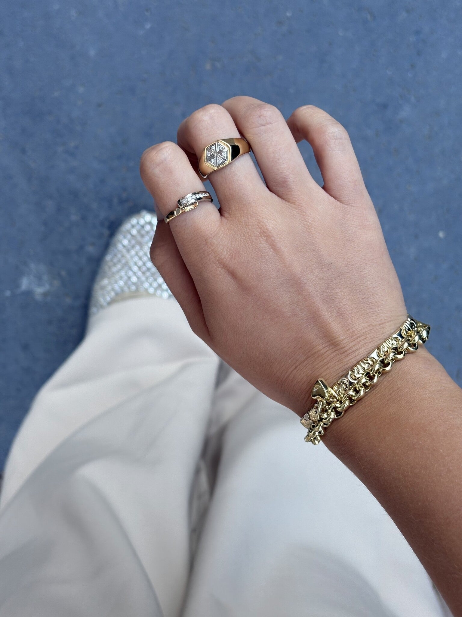 Gold ring with diamond 14 karat