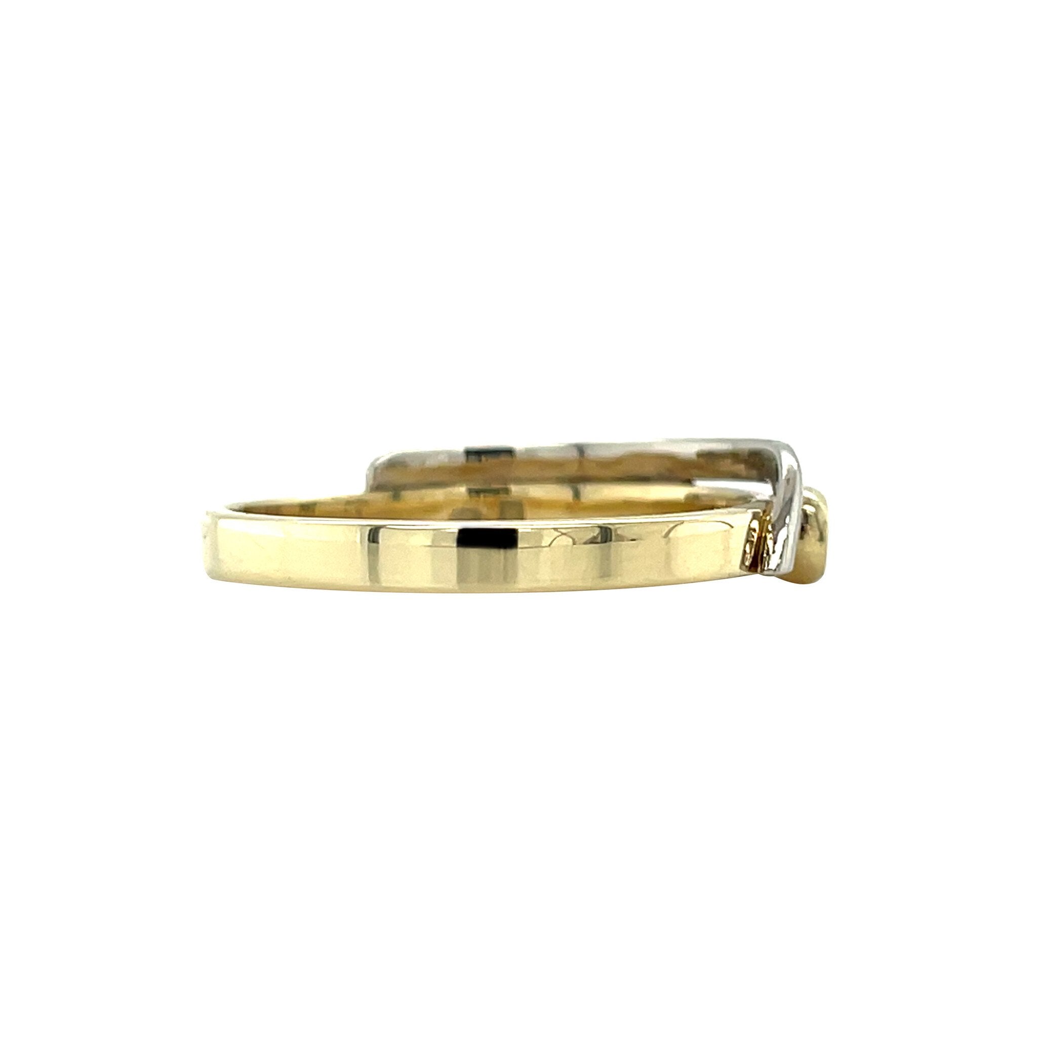 Gold ring with zirconia 14 karat