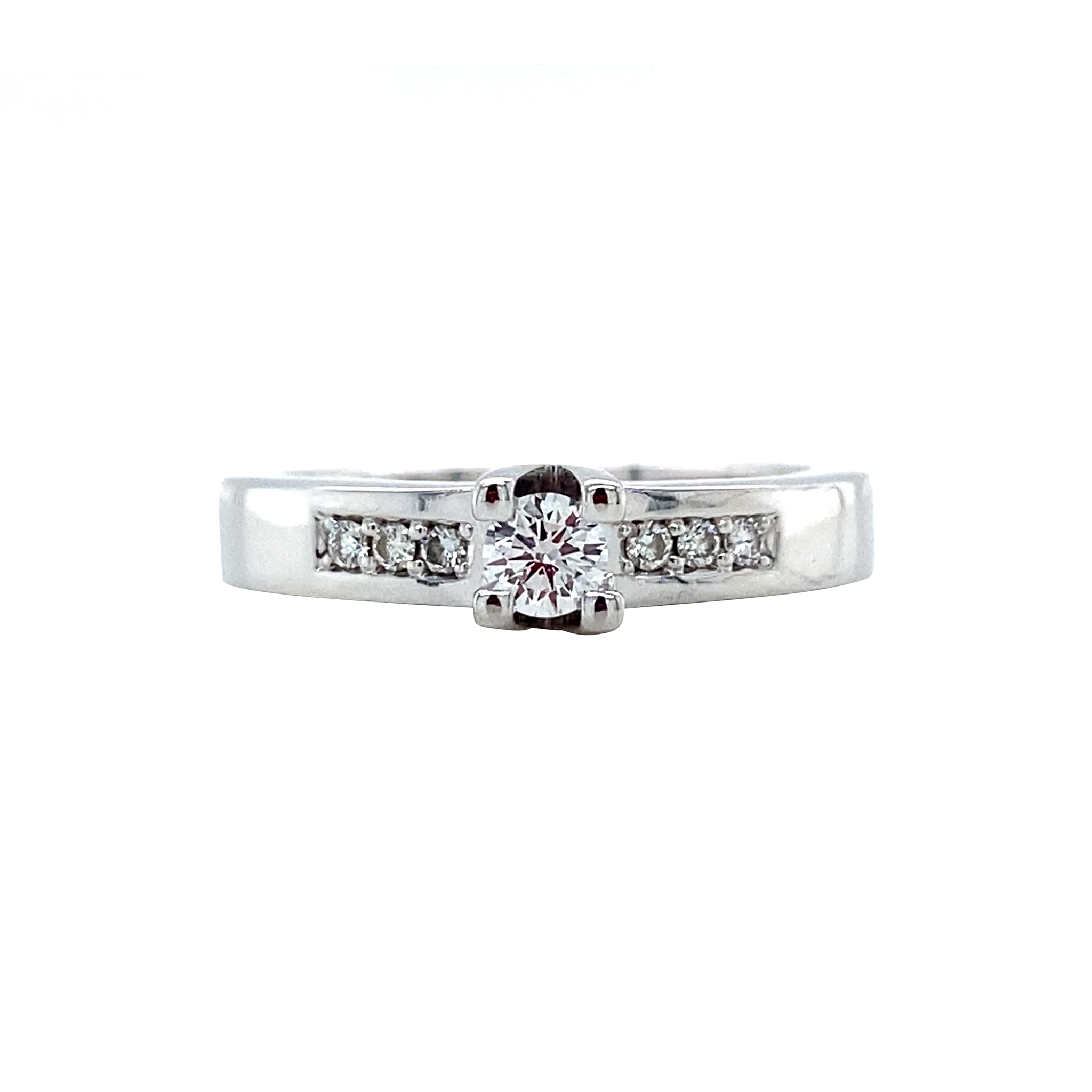 White gold ring with diamond 14 karat