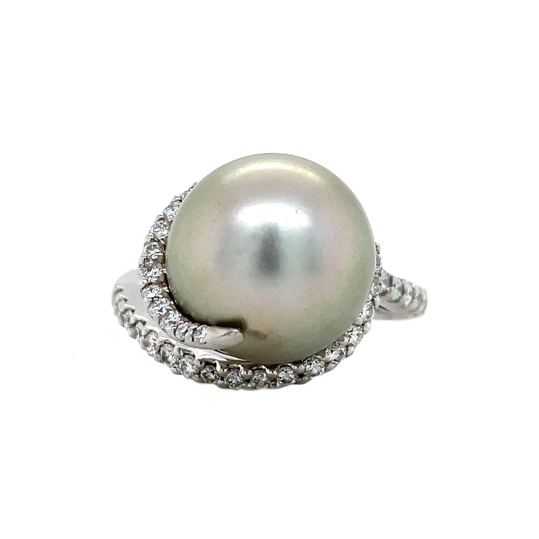 White gold ring with pearl and diamond 18 kt