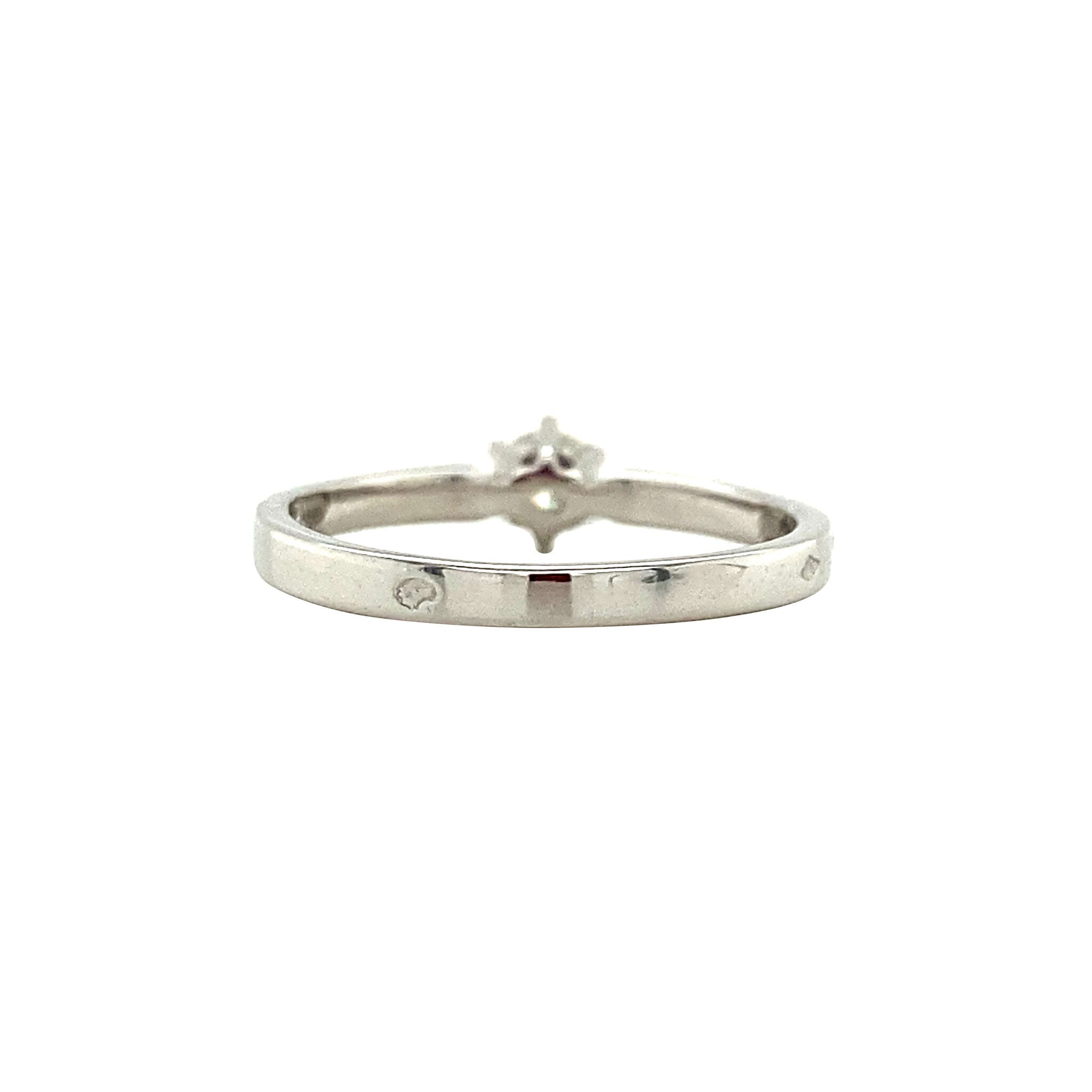 White gold solitaire ring with diamond 18 kt