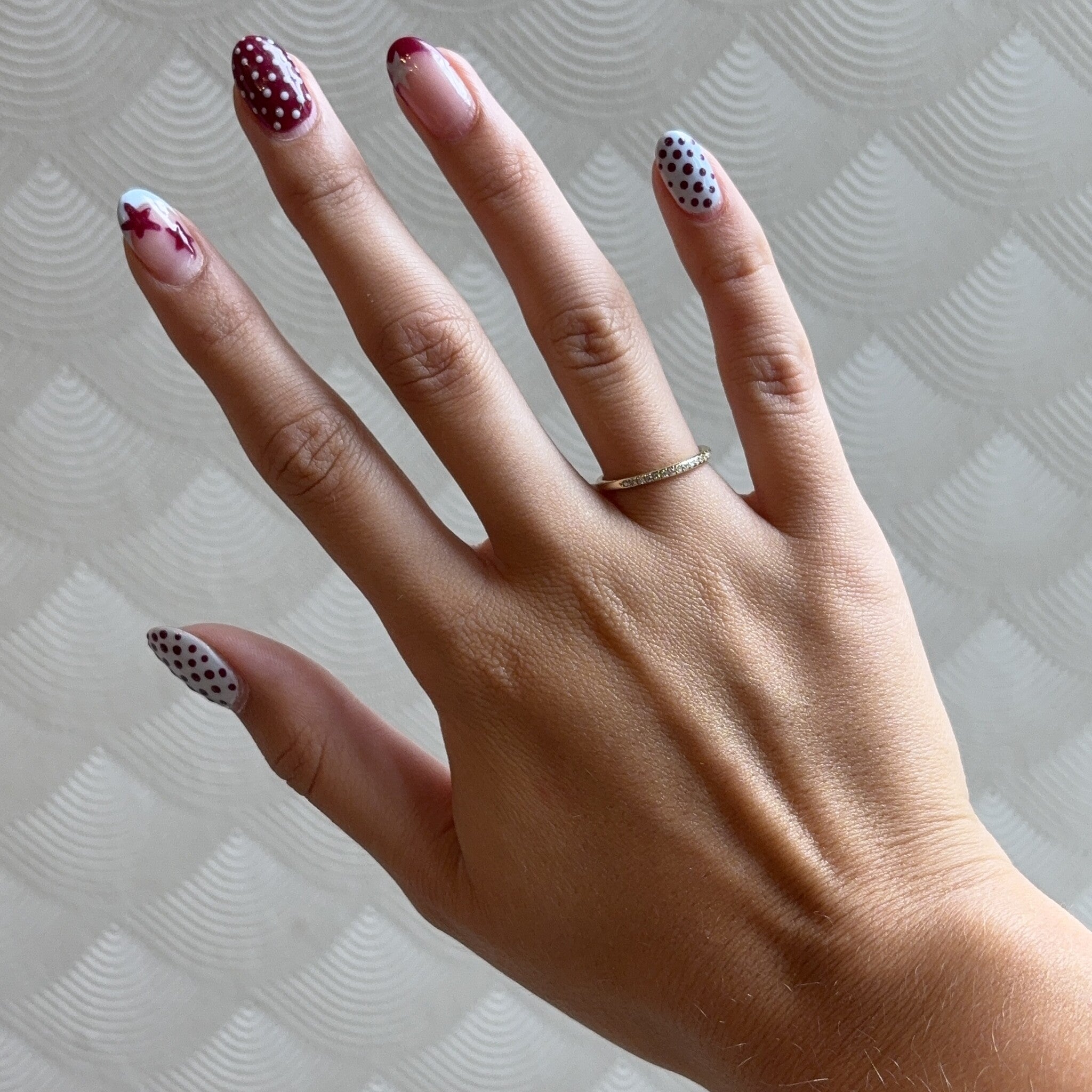 Gold row ring with diamond 14 kt