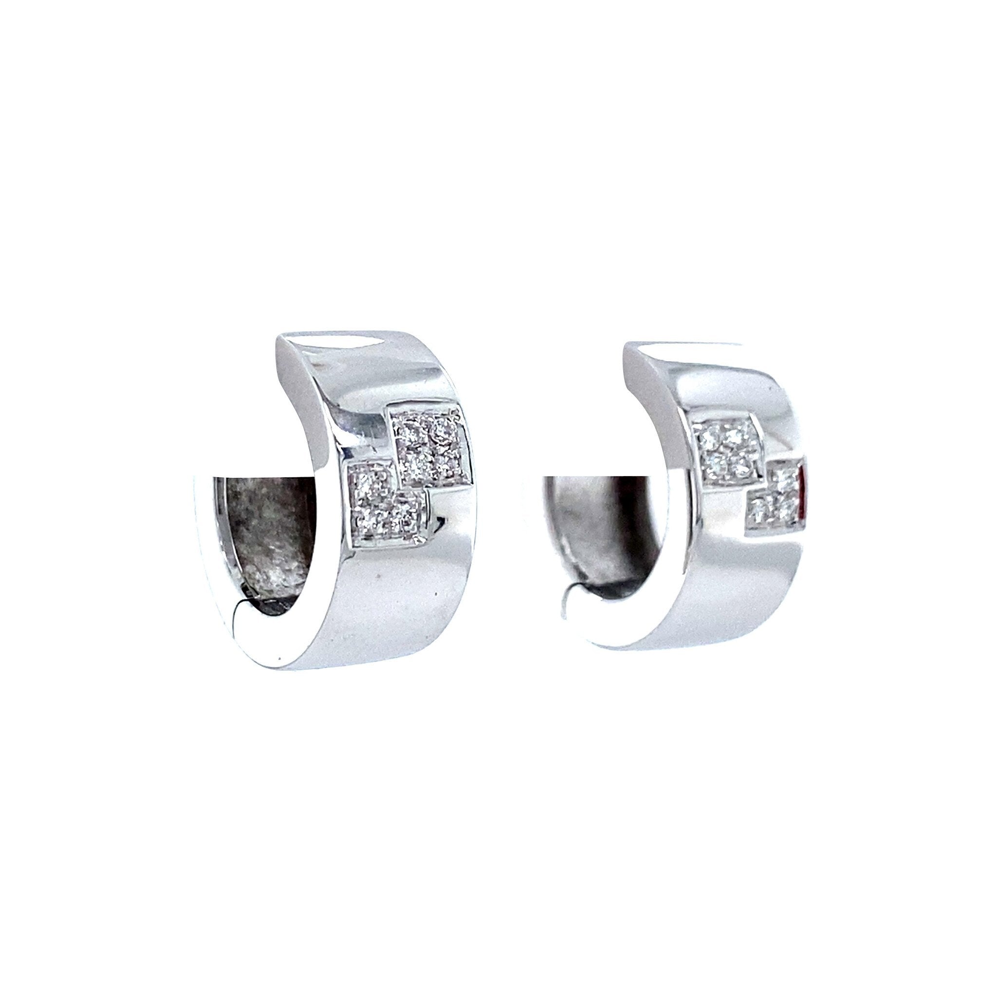 White gold hinged hoop earrings with diamond 18 karat