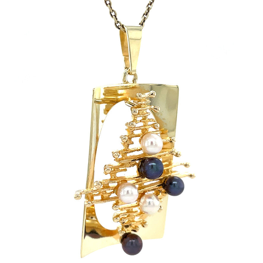 Gold pendant with pearl 14 karat