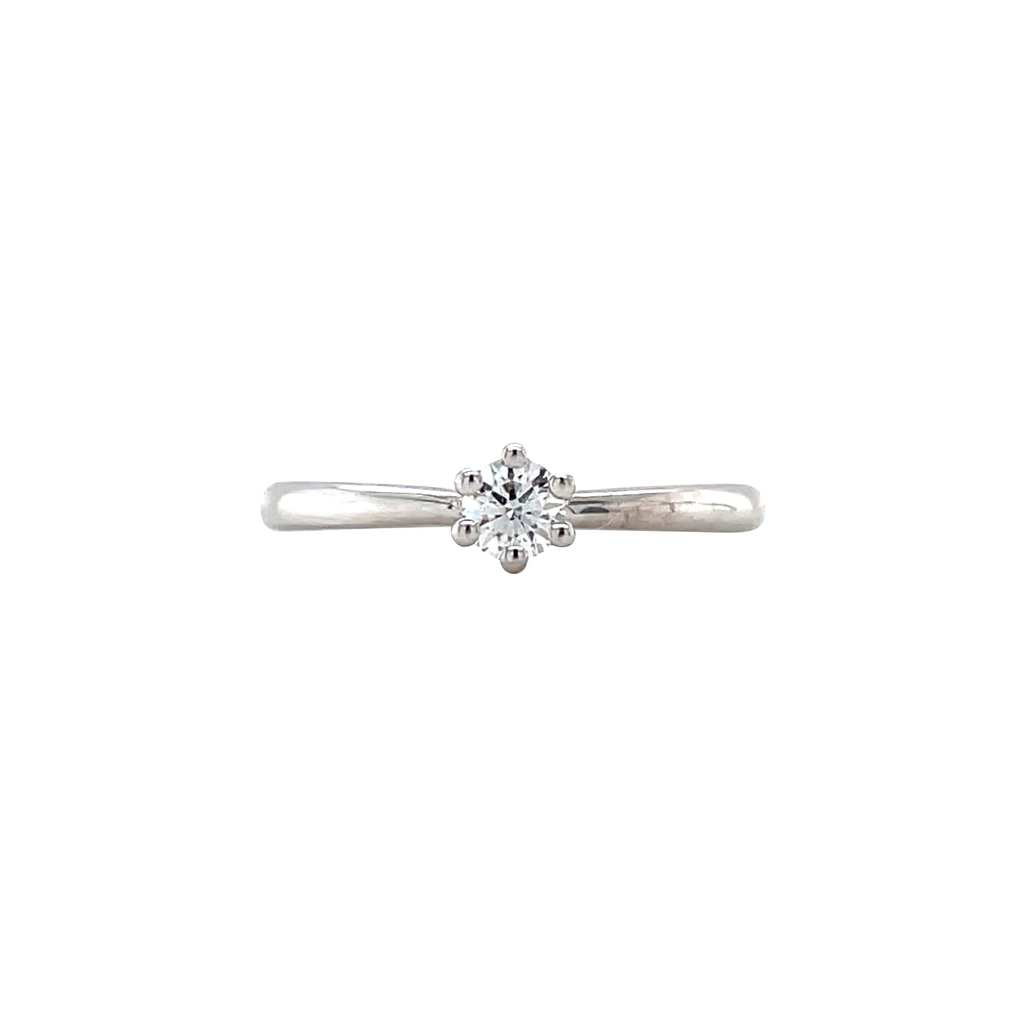White gold solitaire ring with diamond 14 kt