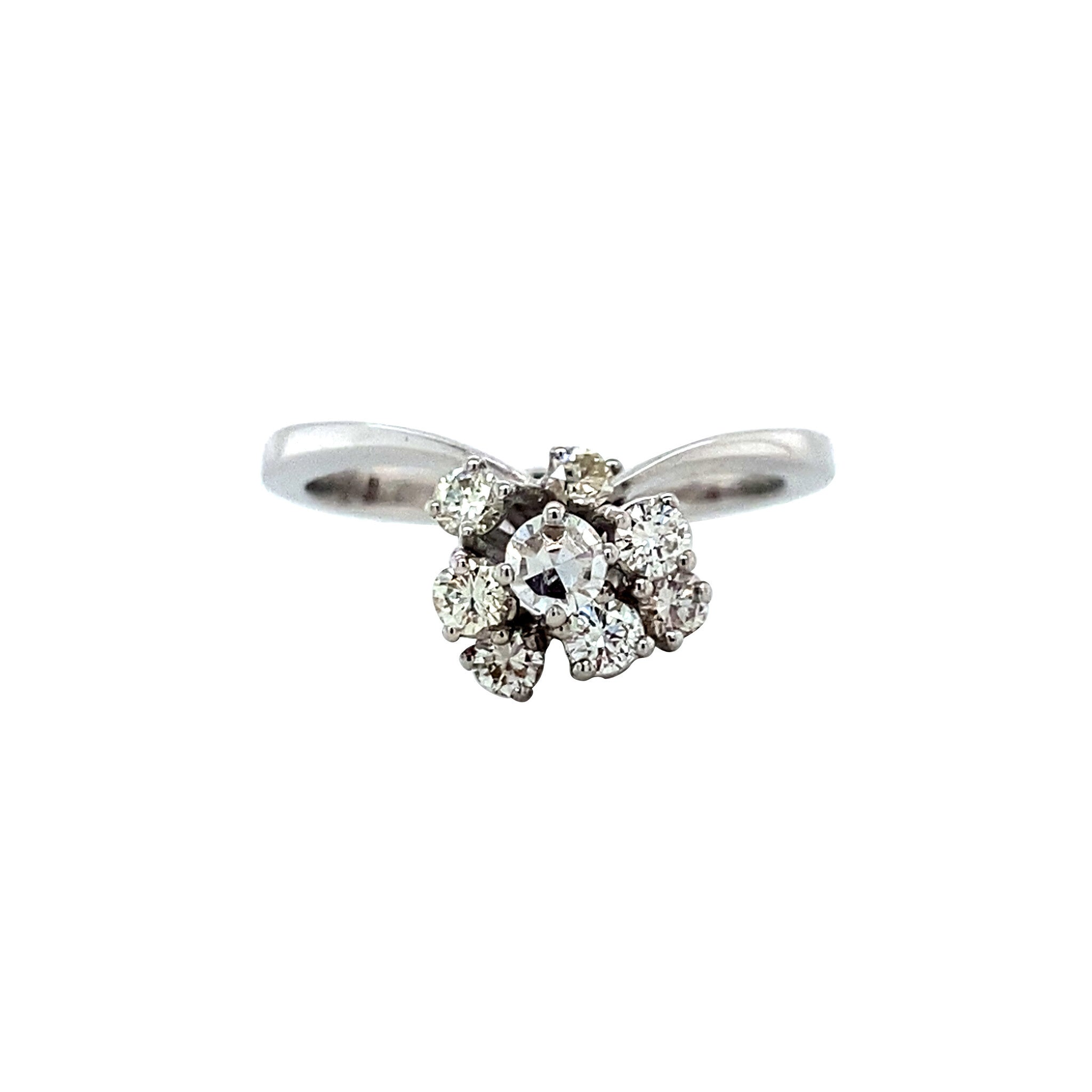 White gold ring with diamond 14 karat