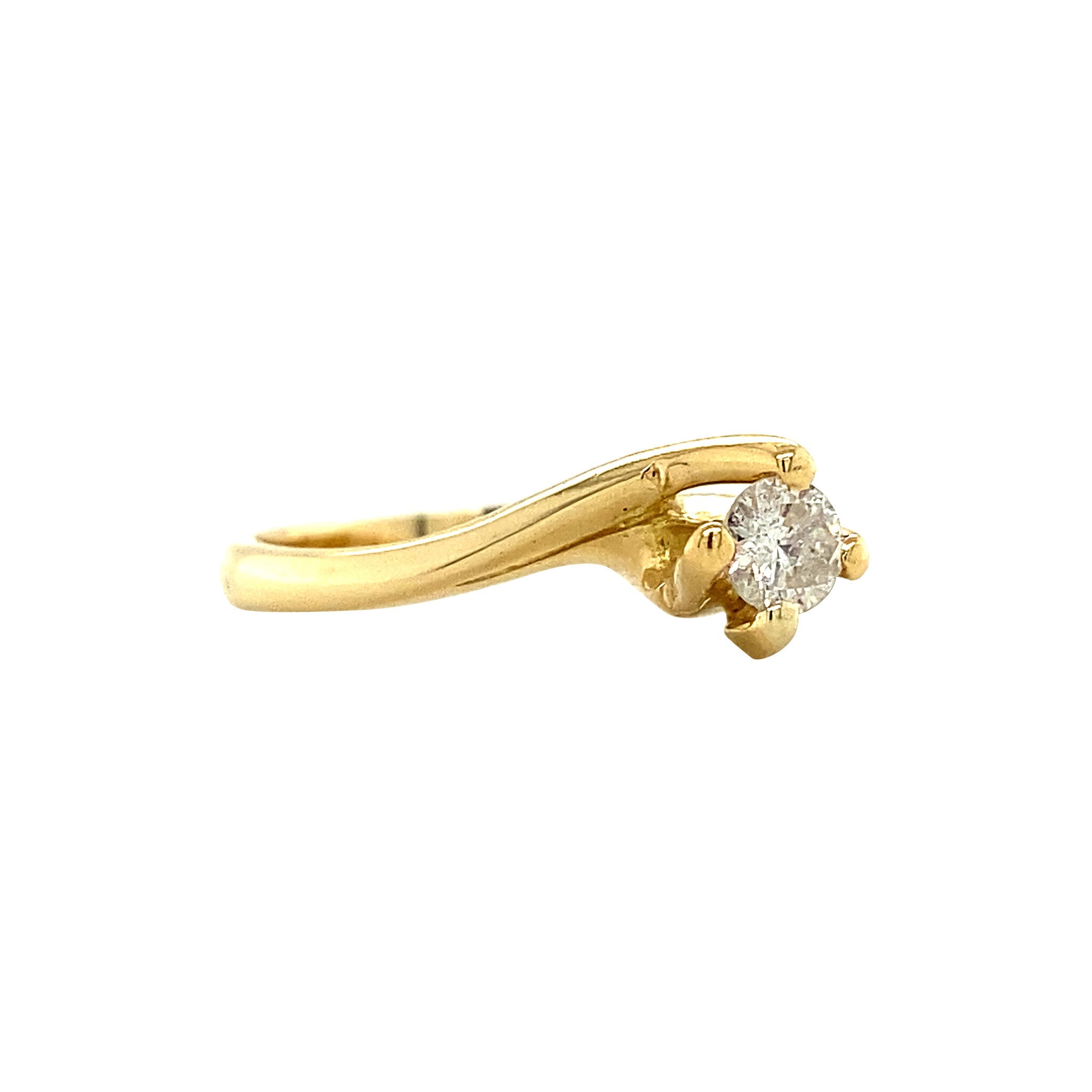 Gold solitaire ring with diamond 18 kt