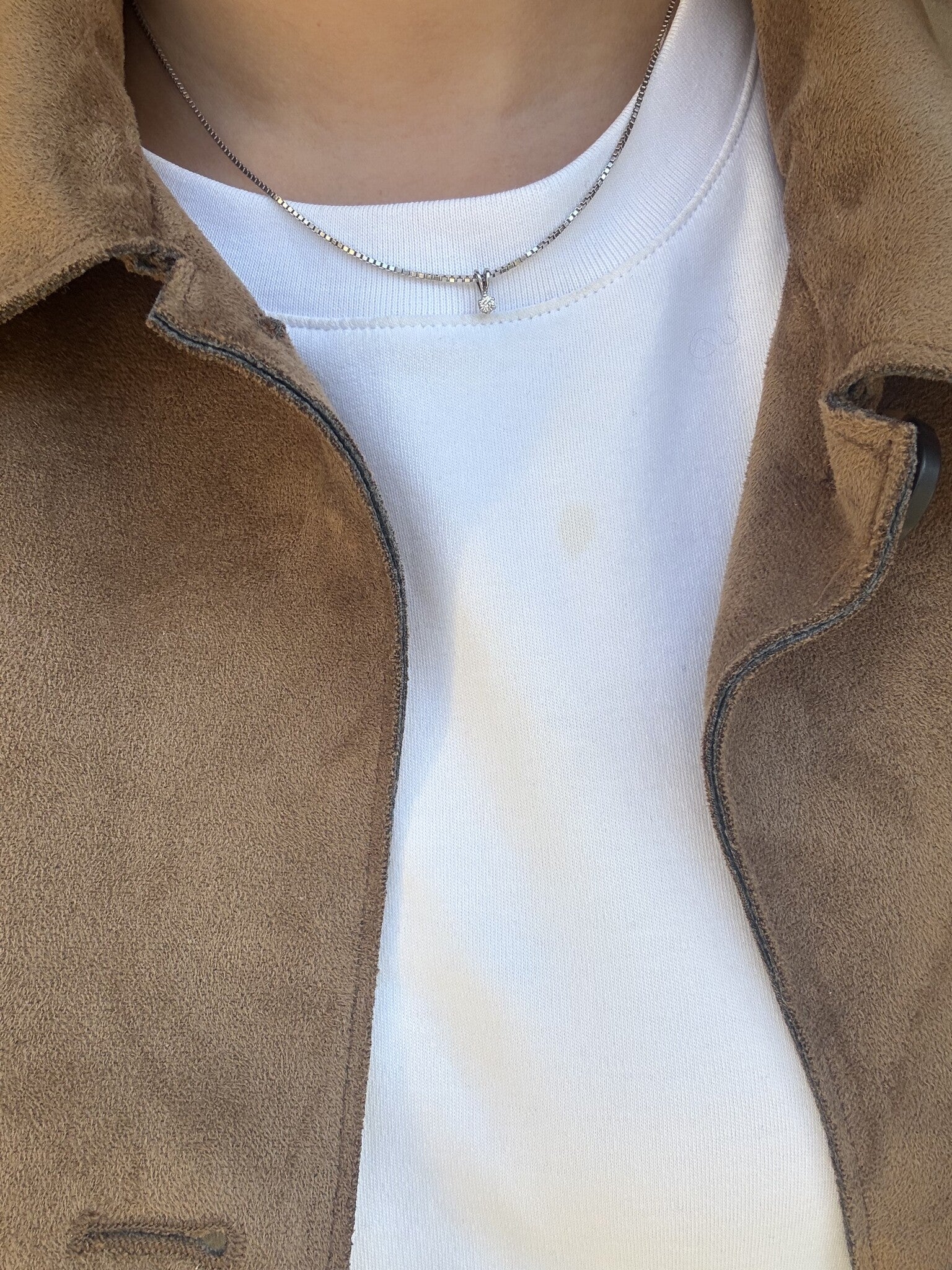 White gold necklace with diamond pendant 40.5 cm 14 karat