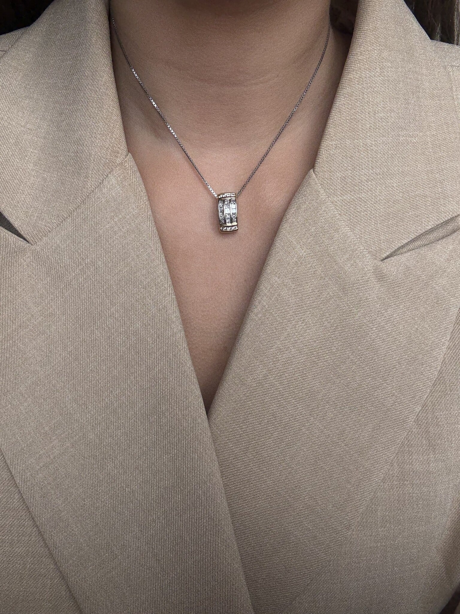 Gouden hanger met diamant 18 karaat