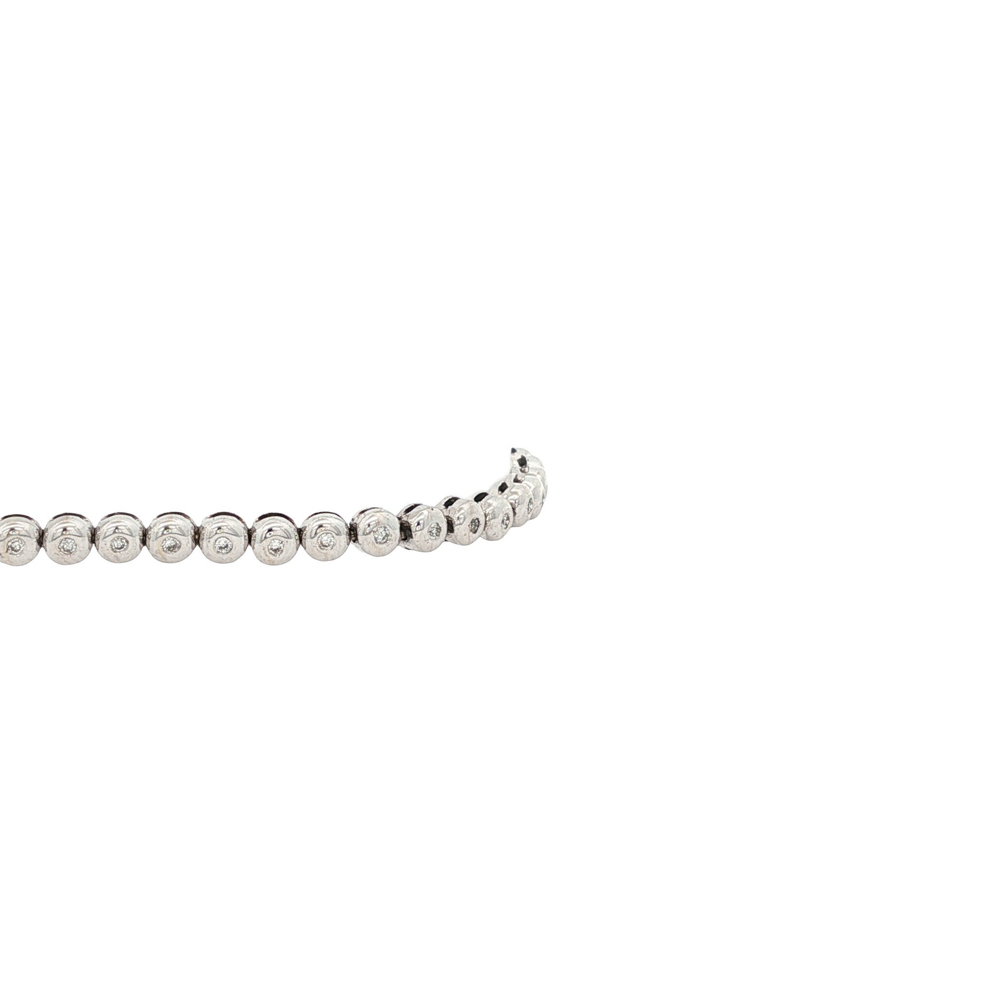 White gold tennis bracelet with diamond 18 karat