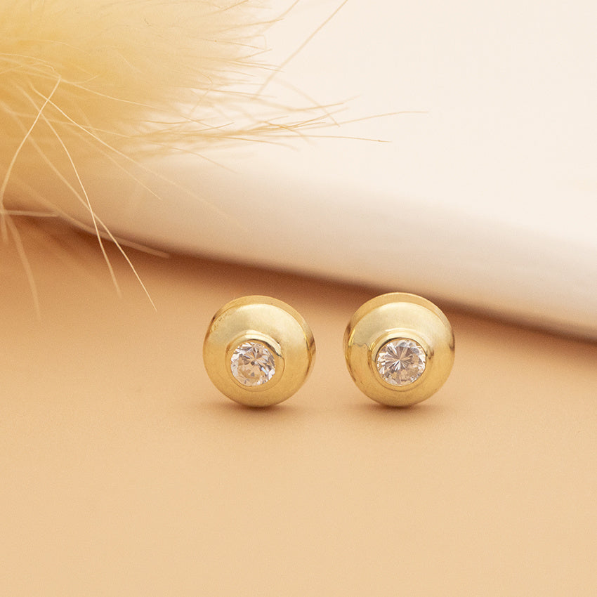 14-karat gold stud earrings with zirconia