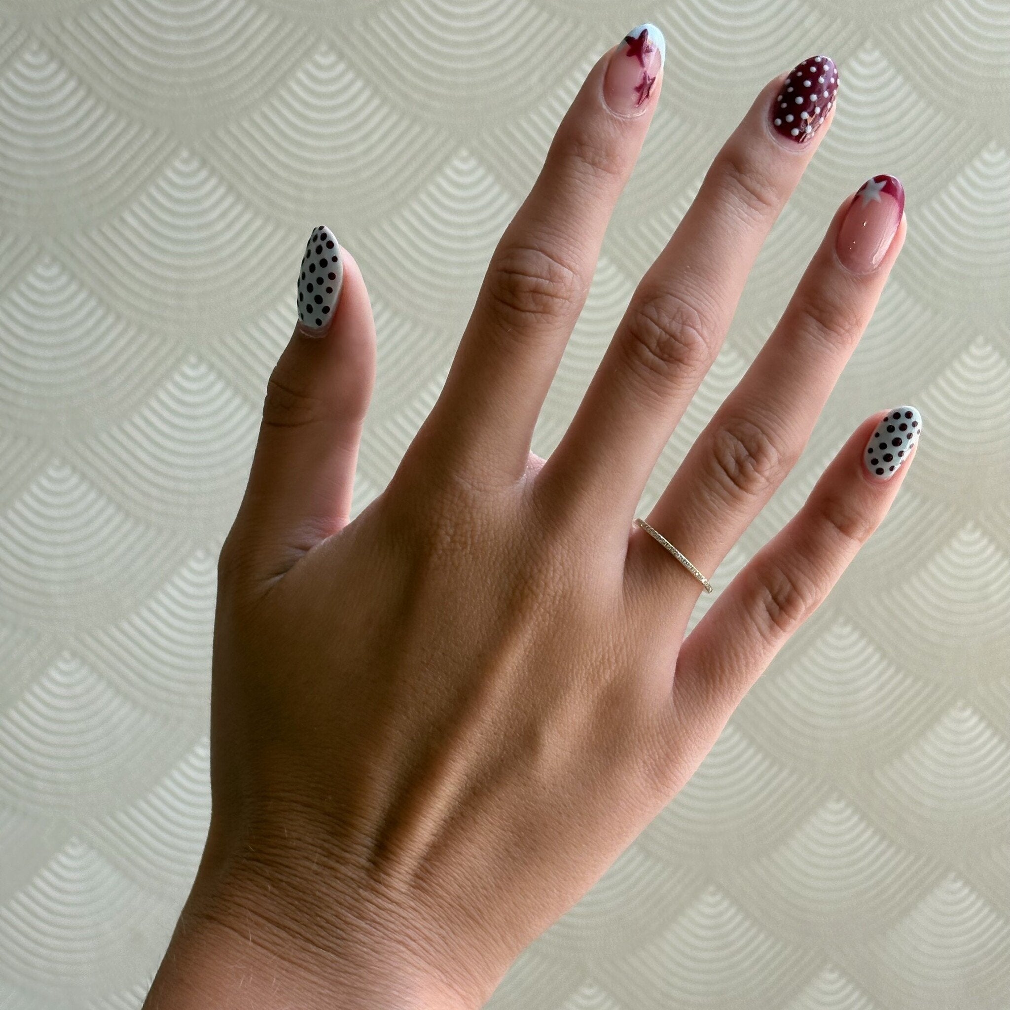 Gold row ring with diamond 14 kt