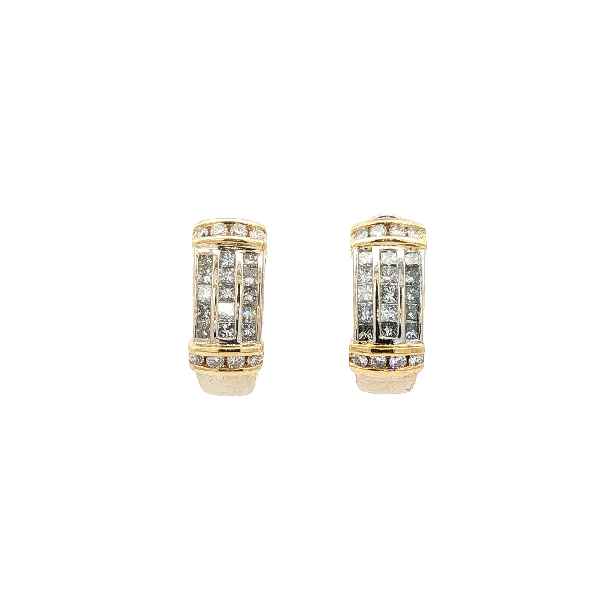 Gold ear jewelry with diamond 18 karat